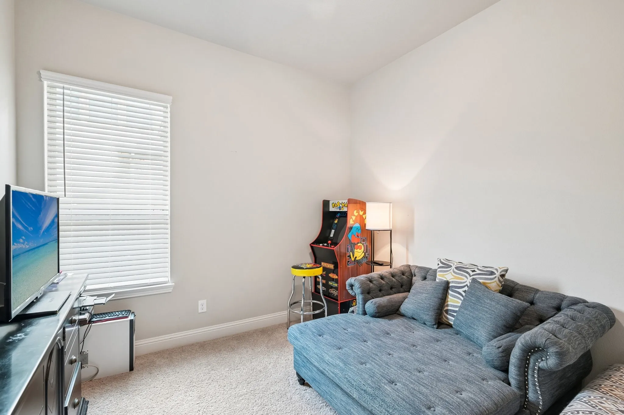 Single Family Residence For Sale in Collin County , 708 Providence, Wylie, Texas 75098, 4 Bedrooms, 2 Bathrooms, 3 Garage spaces, 2,138 Sqft, built in 2018, Price $519,900, mls#21274443, Real Estate Agent in Wylie, Homes For Sale in Collin county, Homes For Sale in Wylie, Realtor in Wylie Texas, Real Estate Brokerage Independent Realty Texas, Luminita Cordes Realtor