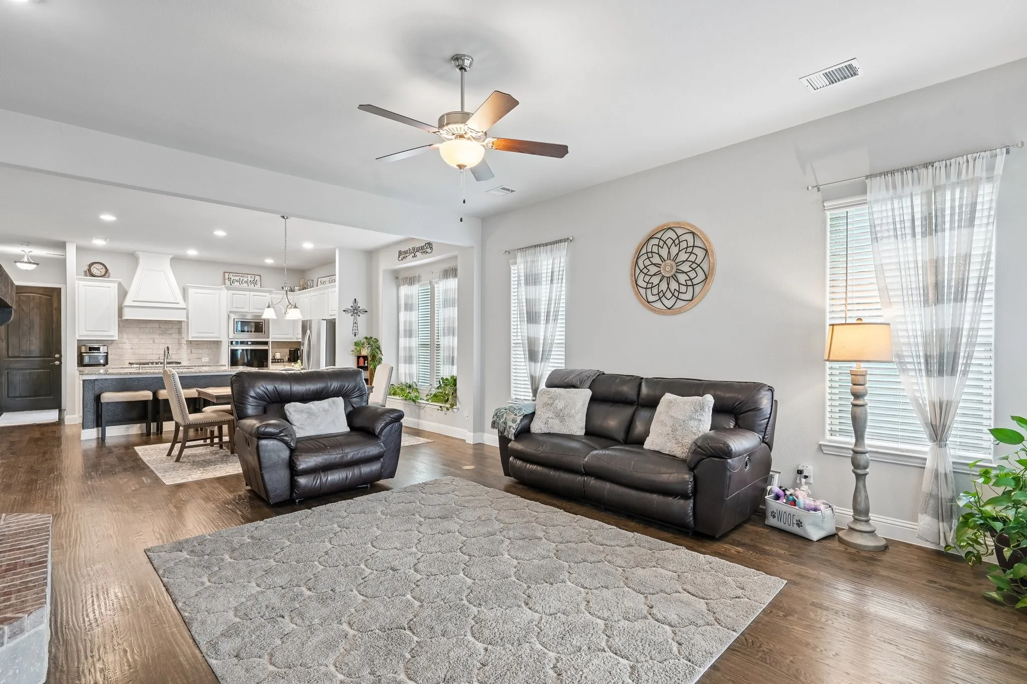 Single Family Residence For Sale in Collin County , 708 Providence, Wylie, Texas 75098, 4 Bedrooms, 2 Bathrooms, 3 Garage spaces, 2,138 Sqft, built in 2018, Price $519,900, mls#21274443, Real Estate Agent in Wylie, Homes For Sale in Collin county, Homes For Sale in Wylie, Realtor in Wylie Texas, Real Estate Brokerage Independent Realty Texas, Luminita Cordes Realtor
