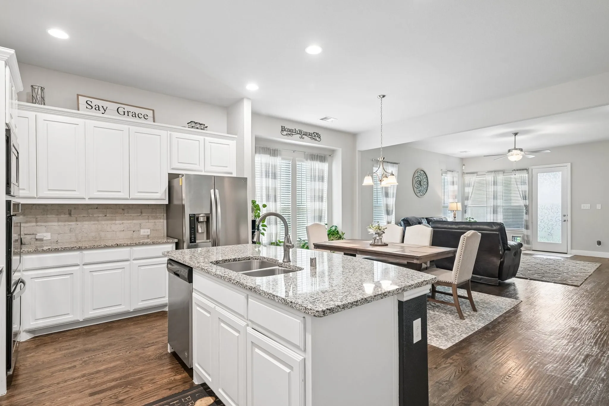 Single Family Residence For Sale in Collin County , 708 Providence, Wylie, Texas 75098, 4 Bedrooms, 2 Bathrooms, 3 Garage spaces, 2,138 Sqft, built in 2018, Price $519,900, mls#21274443, Real Estate Agent in Wylie, Homes For Sale in Collin county, Homes For Sale in Wylie, Realtor in Wylie Texas, Real Estate Brokerage Independent Realty Texas, Luminita Cordes Realtor