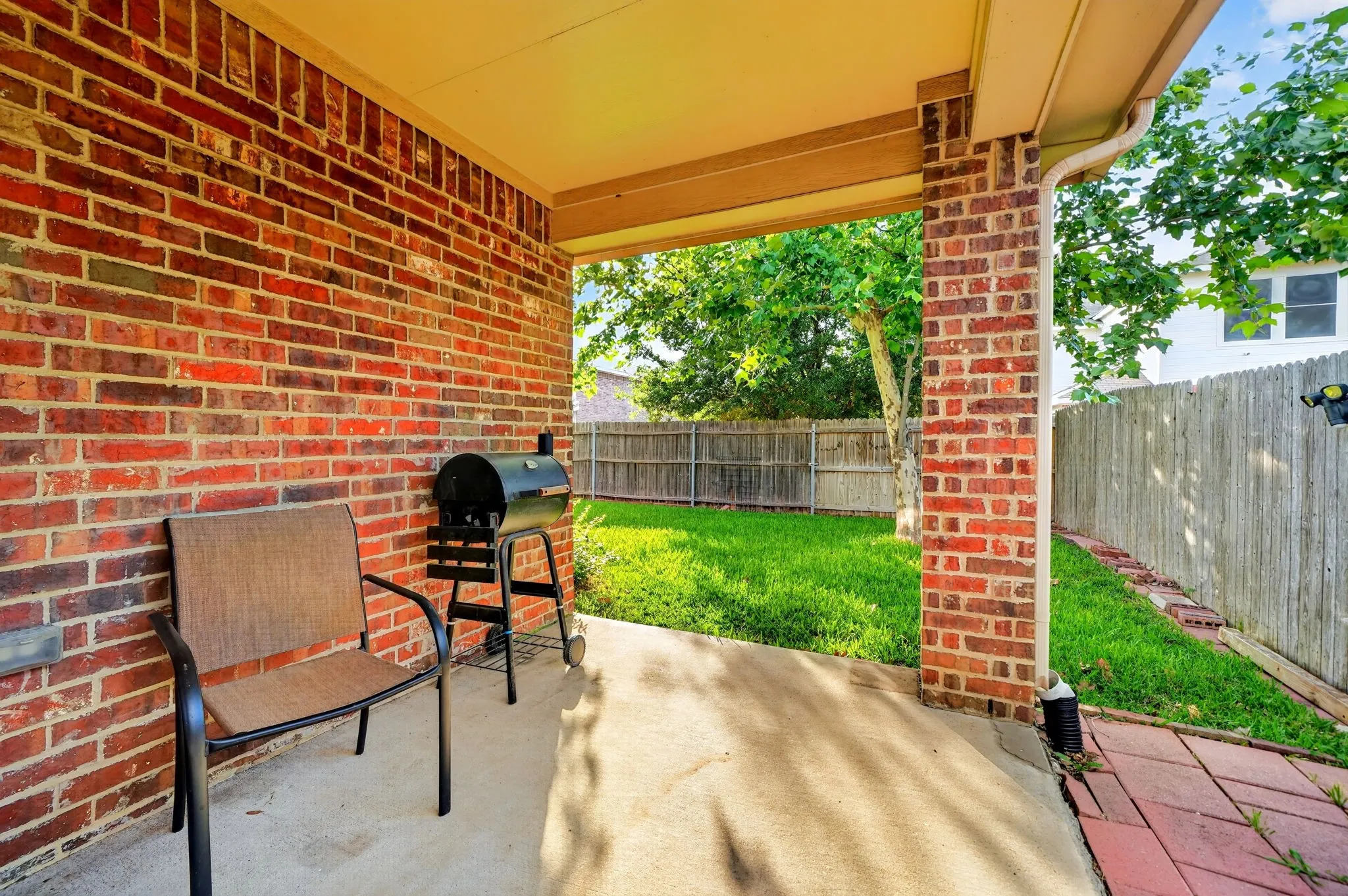 Single Family Residence For Sale in Kaufman County , 2011 Crosby Drive, Forney, Texas 75126, 4 Bedroom, 2 Bathroom, 2 Garage spaces, 1,929 Sqft, built in 2014, mls#21275325, Real Estate Agent in Forney, Homes For Sale in Kaufman county, Homes For Sale in Forney, Realtor in Forney Texas, Real Estate Brokerage Independent Realty Texas, Luminita Cordes Realtor