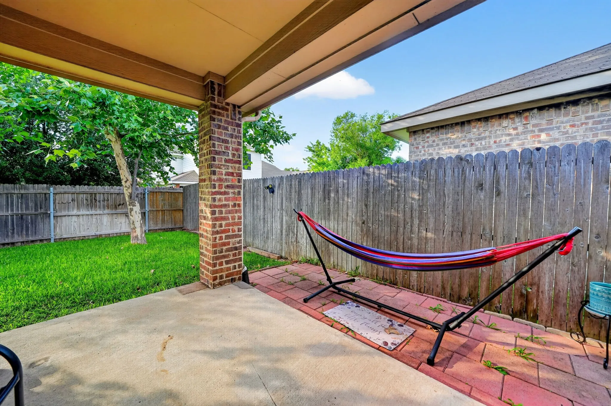 Single Family Residence For Sale in Kaufman County , 2011 Crosby Drive, Forney, Texas 75126, 4 Bedroom, 2 Bathroom, 2 Garage spaces, 1,929 Sqft, built in 2014, mls#21275325, Real Estate Agent in Forney, Homes For Sale in Kaufman county, Homes For Sale in Forney, Realtor in Forney Texas, Real Estate Brokerage Independent Realty Texas, Luminita Cordes Realtor