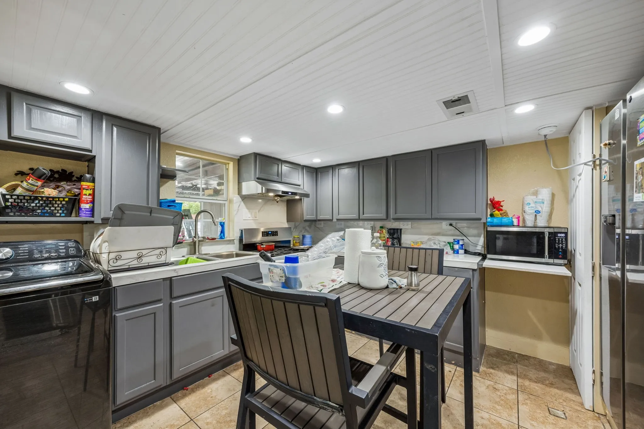 Single Family Residence For Sale in Dallas County , 3534 Royal Lane, Dallas, Texas 75229, 4 Bedroom, 3 Bathroom, Garage spaces, 1,731 Sqft, built in 1961, mls#21271966, Real Estate Agent in Dallas, Homes For Sale in Dallas county, Homes For Sale in Dallas, Realtor in Dallas Texas, Real Estate Brokerage Independent Realty Texas, Luminita Cordes Realtor