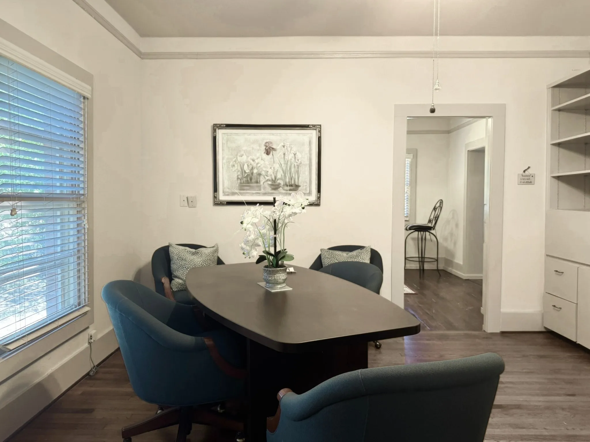 Office For Rent in Hood County , 902 W Pearl Street, Granbury, Texas 76048, 0, 0, Garage spaces, 0 Sqft, built in 1928, mls#21275225, Real Estate Agent in Granbury, Homes For Rent in Hood county, Homes For Rent in Granbury, Realtor in Granbury Texas, Real Estate Brokerage Independent Realty Texas, Luminita Cordes Realtor