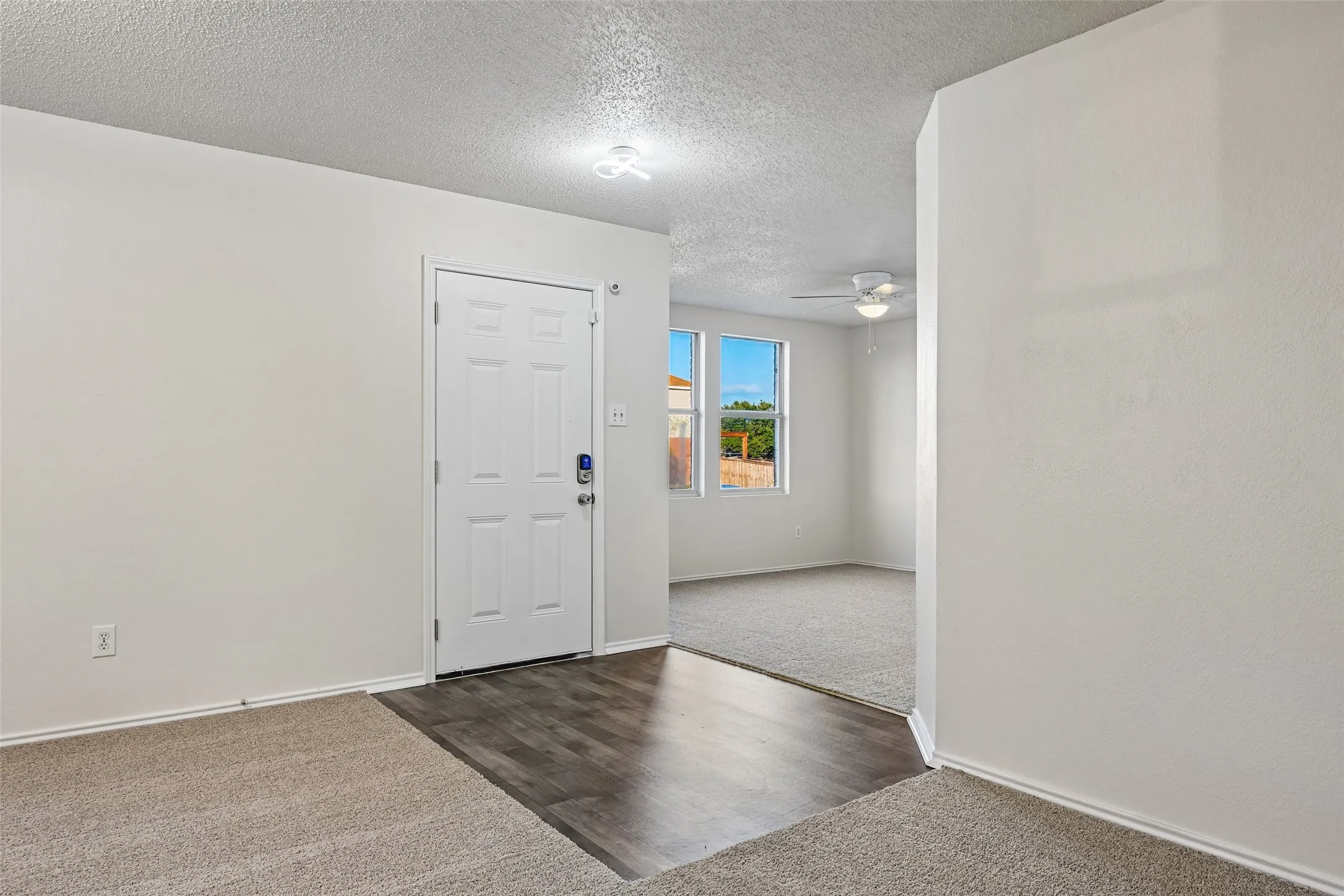 Single Family Residence For Sale in Dallas County , 3037 Paint Brush Place, Lancaster, Texas 75134, 3 Bedroom, 2 Bathroom, 2 Garage spaces, 1,914 Sqft, built in 2004, mls#21275389, Real Estate Agent in Lancaster, Homes For Sale in Dallas county, Homes For Sale in Lancaster, Realtor in Lancaster Texas, Real Estate Brokerage Independent Realty Texas, Luminita Cordes Realtor