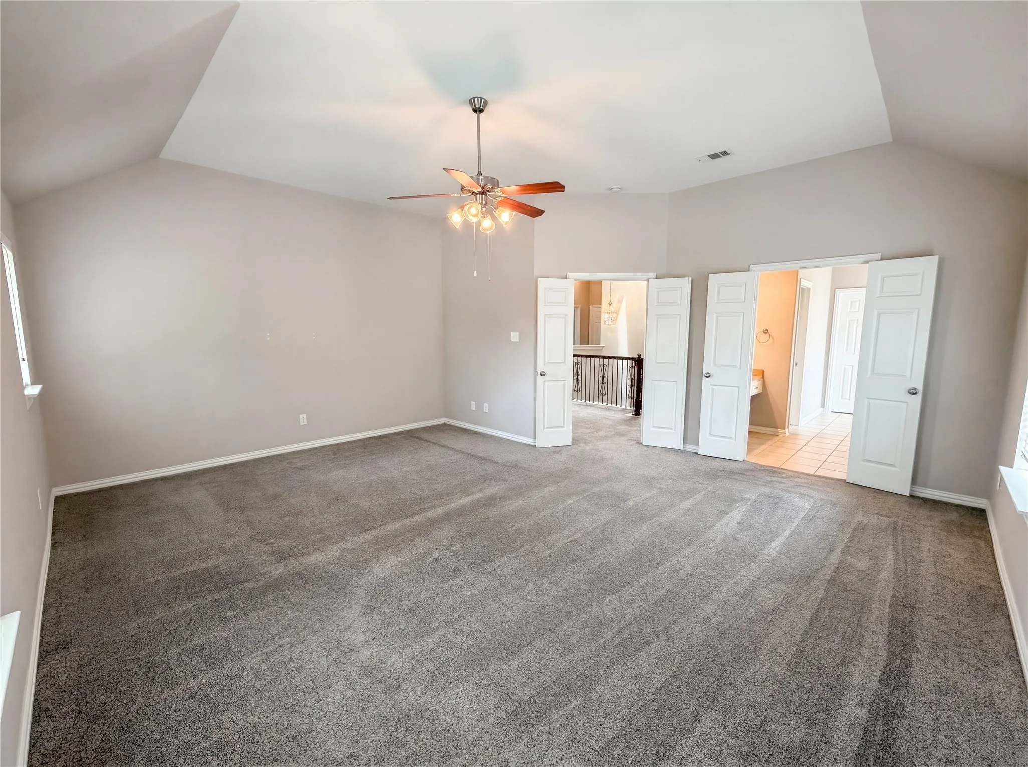 Single Family Residence For Sale in Dallas County , 10330 Sandbar Drive, Irving, Texas 75063, 4 Bedroom, 3 Bathroom, 2 Garage spaces, 2,888 Sqft, built in 2008, mls#21275462, Real Estate Agent in Irving, Homes For Sale in Dallas county, Homes For Sale in Irving, Realtor in Irving Texas, Real Estate Brokerage Independent Realty Texas, Luminita Cordes Realtor