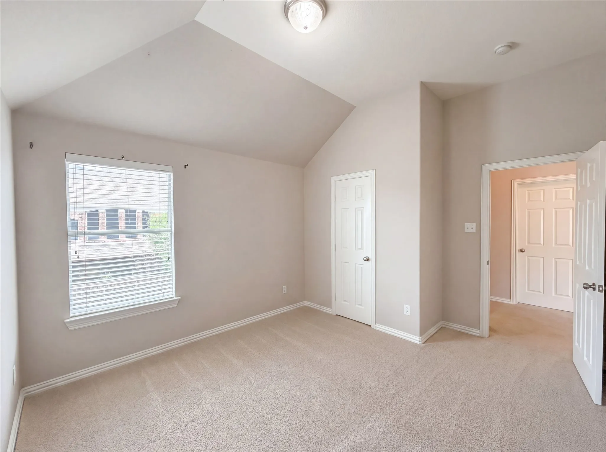Single Family Residence For Sale in Dallas County , 10330 Sandbar Drive, Irving, Texas 75063, 4 Bedroom, 3 Bathroom, 2 Garage spaces, 2,888 Sqft, built in 2008, mls#21275462, Real Estate Agent in Irving, Homes For Sale in Dallas county, Homes For Sale in Irving, Realtor in Irving Texas, Real Estate Brokerage Independent Realty Texas, Luminita Cordes Realtor