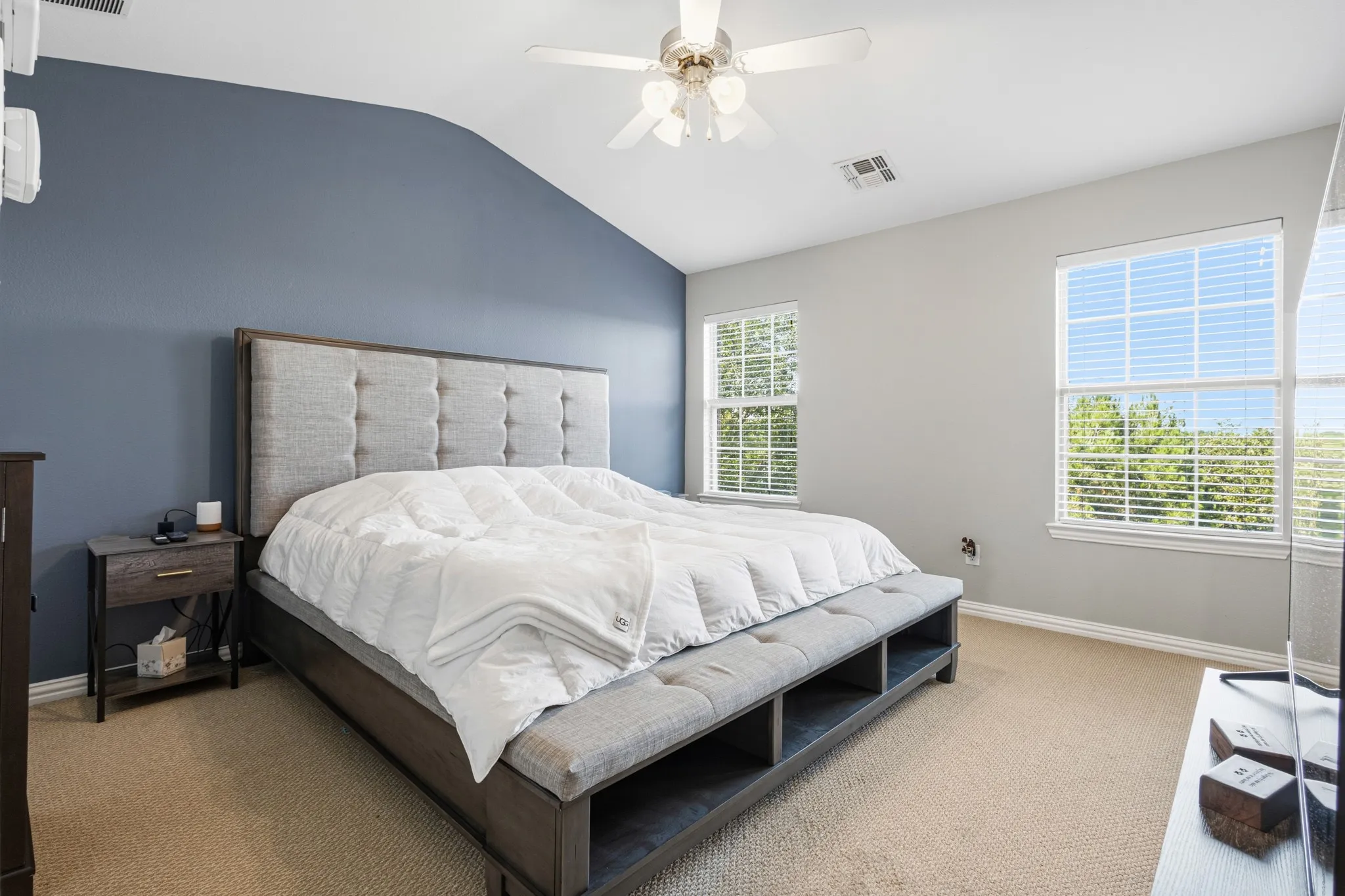 Single Family Residence For Sale in Dallas County , 1530 Biltmore Lane, Irving, Texas 75063, 3 Bedrooms, 4 Bathrooms, 1 Garage spaces, 2,273 Sqft, built in 2007, Price $431,500, mls#21273173, Real Estate Agent in Irving, Homes For Sale in Dallas county, Homes For Sale in Irving, Realtor in Irving Texas, Real Estate Brokerage Independent Realty Texas, Luminita Cordes Realtor