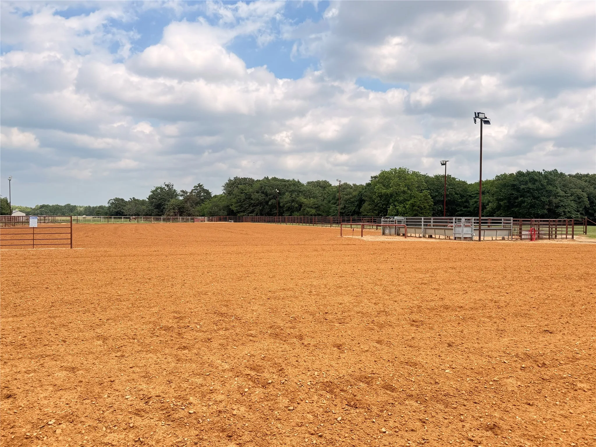 Mobile Home For Sale in Cooke County , 4709 Fm 2383, Whitesboro, Texas 76273, 1 Bedroom, 1 Bathroom, Garage spaces, 1,200 Sqft, built in 2017, mls#21275799, Real Estate Agent in Whitesboro, Homes For Sale in Cooke county, Homes For Sale in Whitesboro, Realtor in Whitesboro Texas, Real Estate Brokerage Independent Realty Texas, Luminita Cordes Realtor