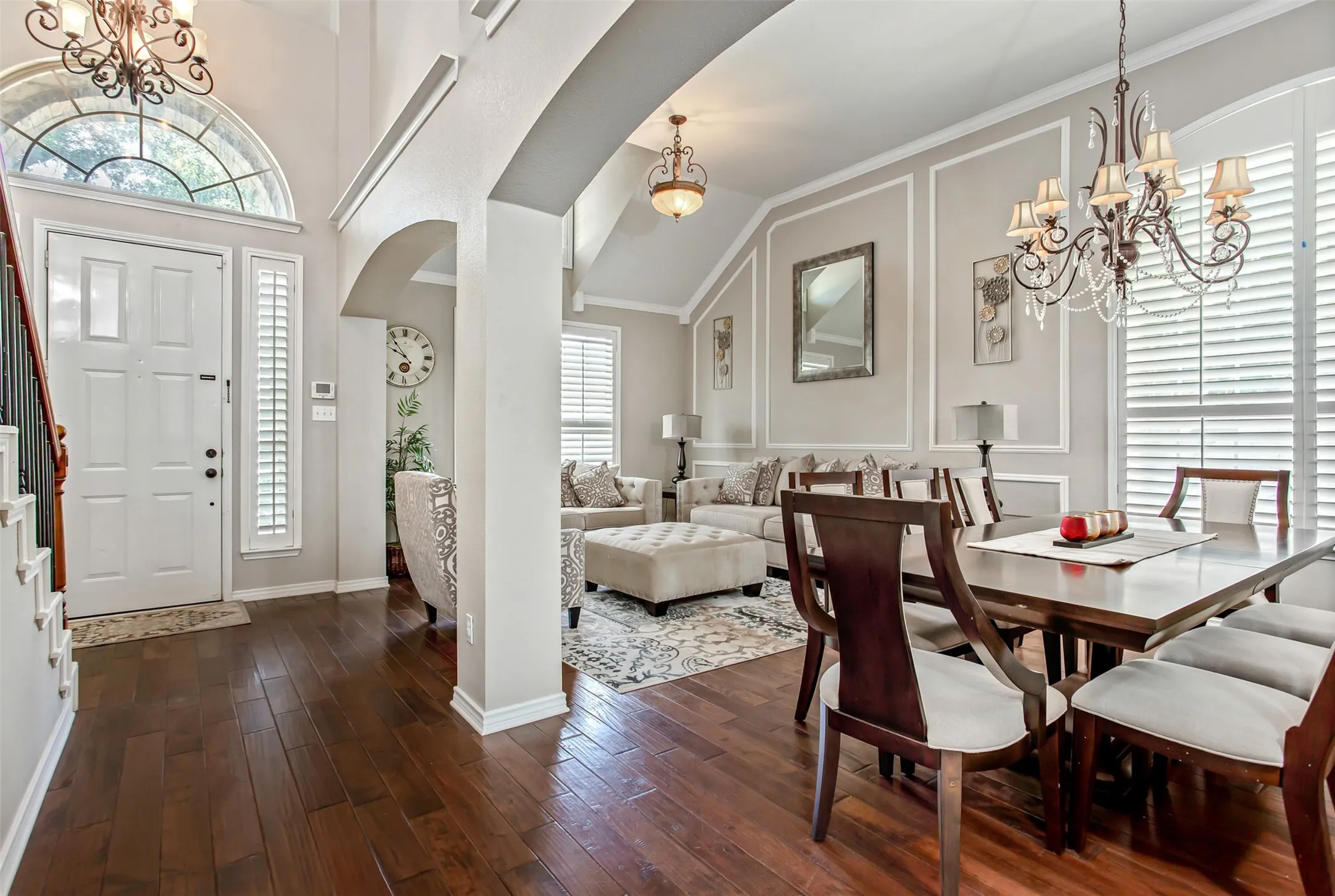 Single Family Residence For Sale in Collin County , 5916 Mossbrook Trail, Dallas, Texas 75252, 5 Bedroom, 4 Bathroom, 2 Garage spaces, 3,029 Sqft, built in 1995, mls#21262737, Real Estate Agent in Dallas, Homes For Sale in Collin county, Homes For Sale in Dallas, Realtor in Dallas Texas, Real Estate Brokerage Independent Realty Texas, Luminita Cordes Realtor