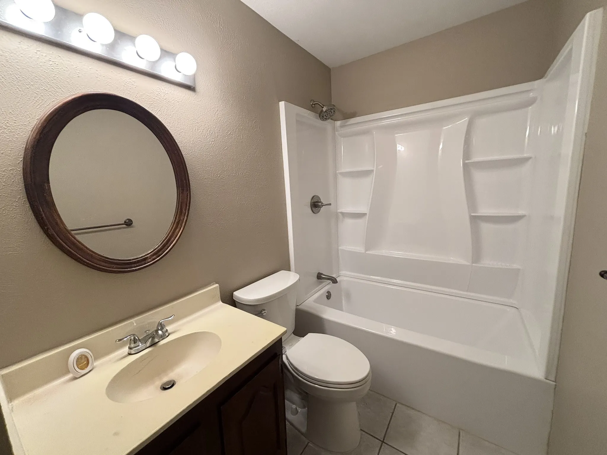 Single Family Residence For Sale in Denton County , 4121 Driscoll Drive, The Colony, Texas 75056, 4 Bedroom, 2 Bathroom, 2 Garage spaces, 1,492 Sqft, built in 1985, mls#21273336, Real Estate Agent in The Colony, Homes For Sale in Denton county, Homes For Sale in The Colony, Realtor in The Colony Texas, Real Estate Brokerage Independent Realty Texas, Luminita Cordes Realtor