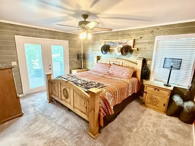 Single Family Residence For Sale in Henderson County , 6033 Gowan Drive, Malakoff, Texas 75148, 6 Bedrooms, 4 Bathrooms, 2 Garage spaces, 4,560 Sqft, built in 2019, Price $1,750,000, mls#21275945, Real Estate Agent in Malakoff, Homes For Sale in Henderson county, Homes For Sale in Malakoff, Realtor in Malakoff Texas, Real Estate Brokerage Independent Realty Texas, Luminita Cordes Realtor
