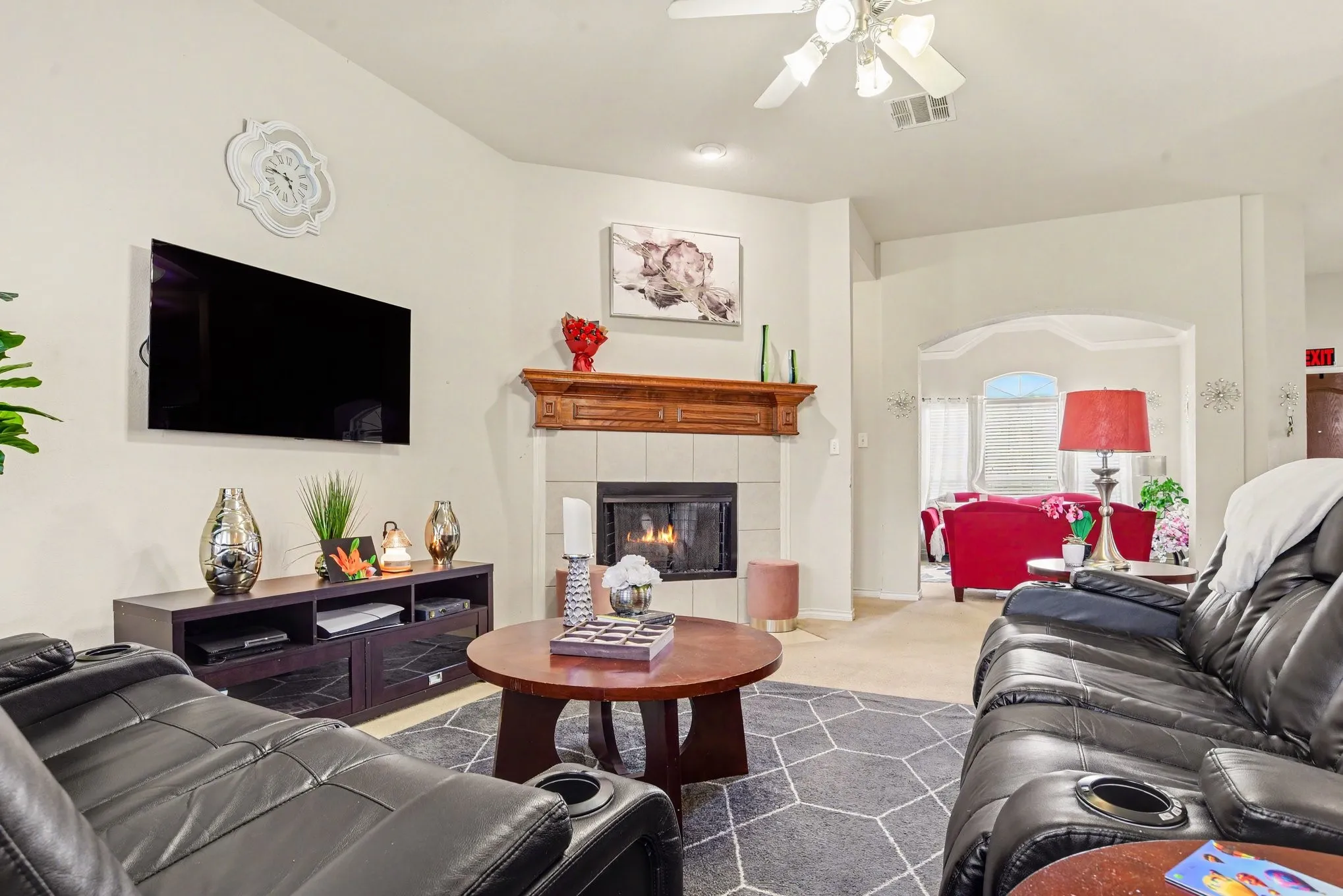 Single Family Residence For Sale in Dallas County , 3210 Silver Springs Way, Rowlett, Texas 75089, 4 Bedroom, 3 Bathroom, 2 Garage spaces, 2,920 Sqft, built in 2006, Price $399,000, mls#21275970, Real Estate Agent in Rowlett, Homes For Sale in Dallas county, Homes For Sale in Rowlett, Realtor in Rowlett Texas, Real Estate Brokerage Independent Realty Texas, Luminita Cordes Realtor