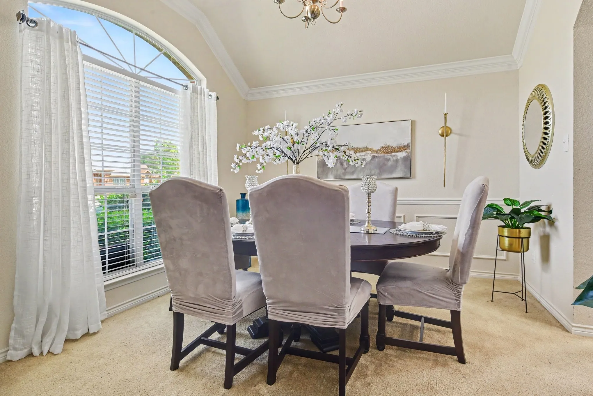 Single Family Residence For Sale in Dallas County , 3210 Silver Springs Way, Rowlett, Texas 75089, 4 Bedroom, 3 Bathroom, 2 Garage spaces, 2,920 Sqft, built in 2006, Price $399,000, mls#21275970, Real Estate Agent in Rowlett, Homes For Sale in Dallas county, Homes For Sale in Rowlett, Realtor in Rowlett Texas, Real Estate Brokerage Independent Realty Texas, Luminita Cordes Realtor