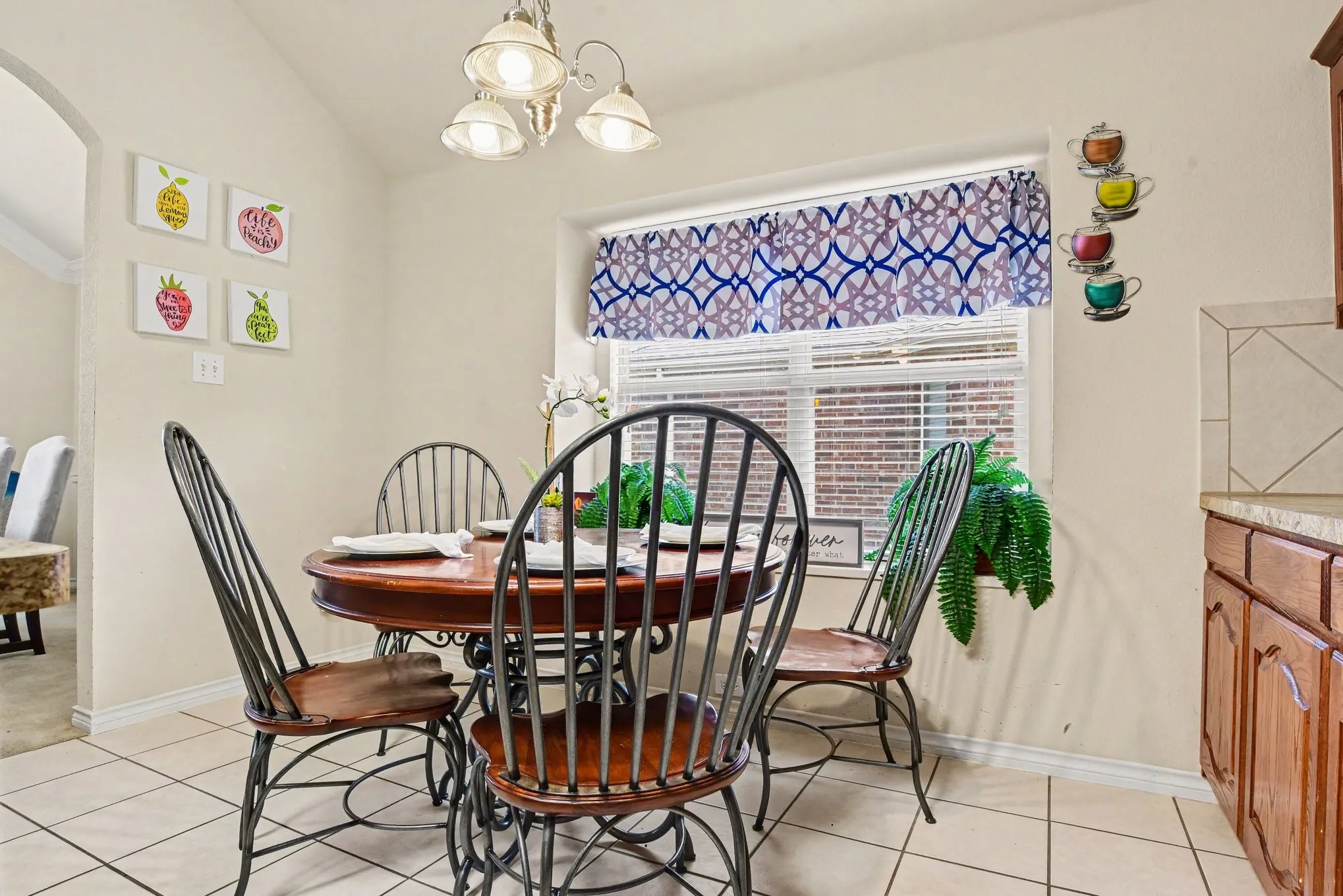 Single Family Residence For Sale in Dallas County , 3210 Silver Springs Way, Rowlett, Texas 75089, 4 Bedroom, 3 Bathroom, 2 Garage spaces, 2,920 Sqft, built in 2006, Price $399,000, mls#21275970, Real Estate Agent in Rowlett, Homes For Sale in Dallas county, Homes For Sale in Rowlett, Realtor in Rowlett Texas, Real Estate Brokerage Independent Realty Texas, Luminita Cordes Realtor