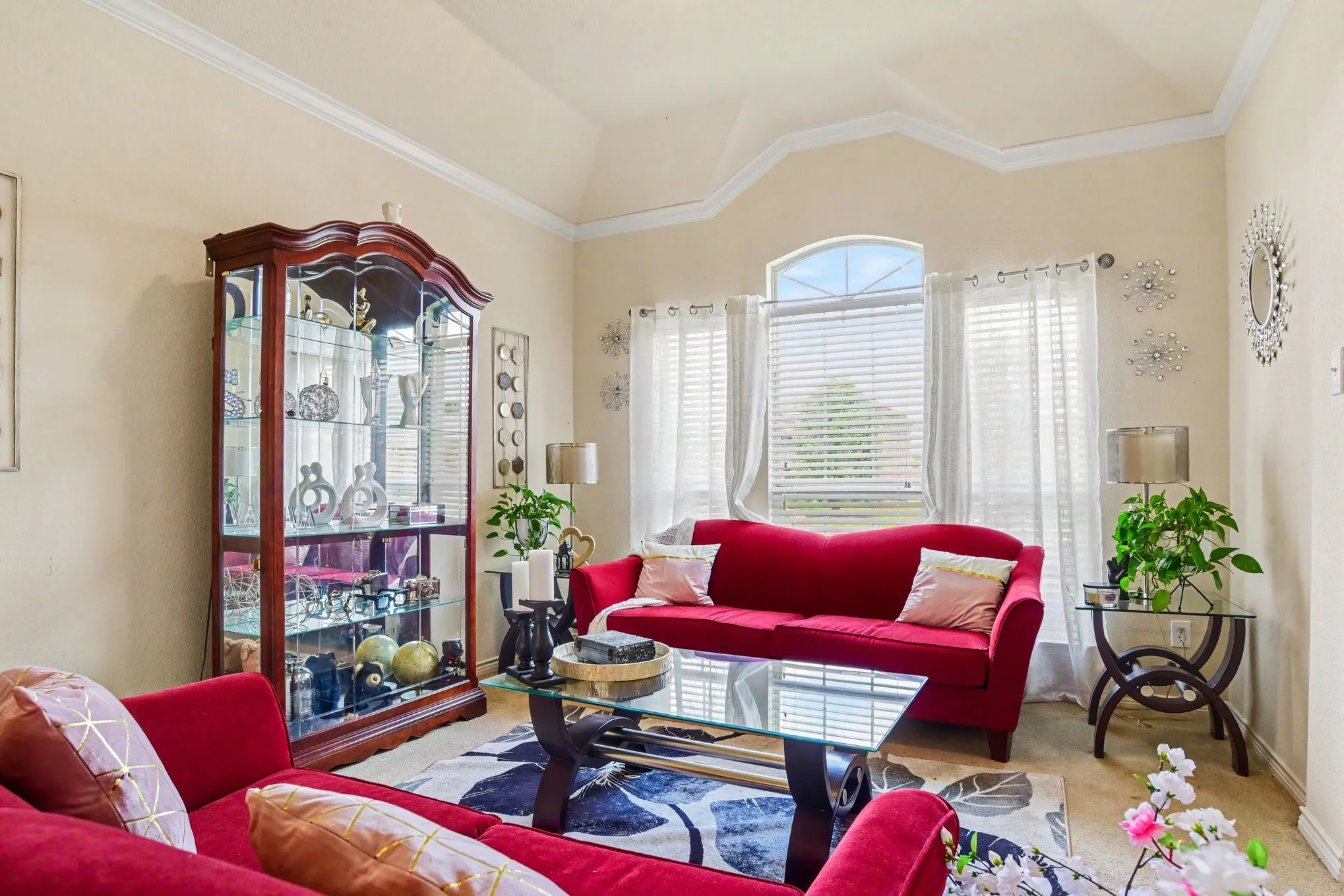 Single Family Residence For Sale in Dallas County , 3210 Silver Springs Way, Rowlett, Texas 75089, 4 Bedroom, 3 Bathroom, 2 Garage spaces, 2,920 Sqft, built in 2006, Price $399,000, mls#21275970, Real Estate Agent in Rowlett, Homes For Sale in Dallas county, Homes For Sale in Rowlett, Realtor in Rowlett Texas, Real Estate Brokerage Independent Realty Texas, Luminita Cordes Realtor