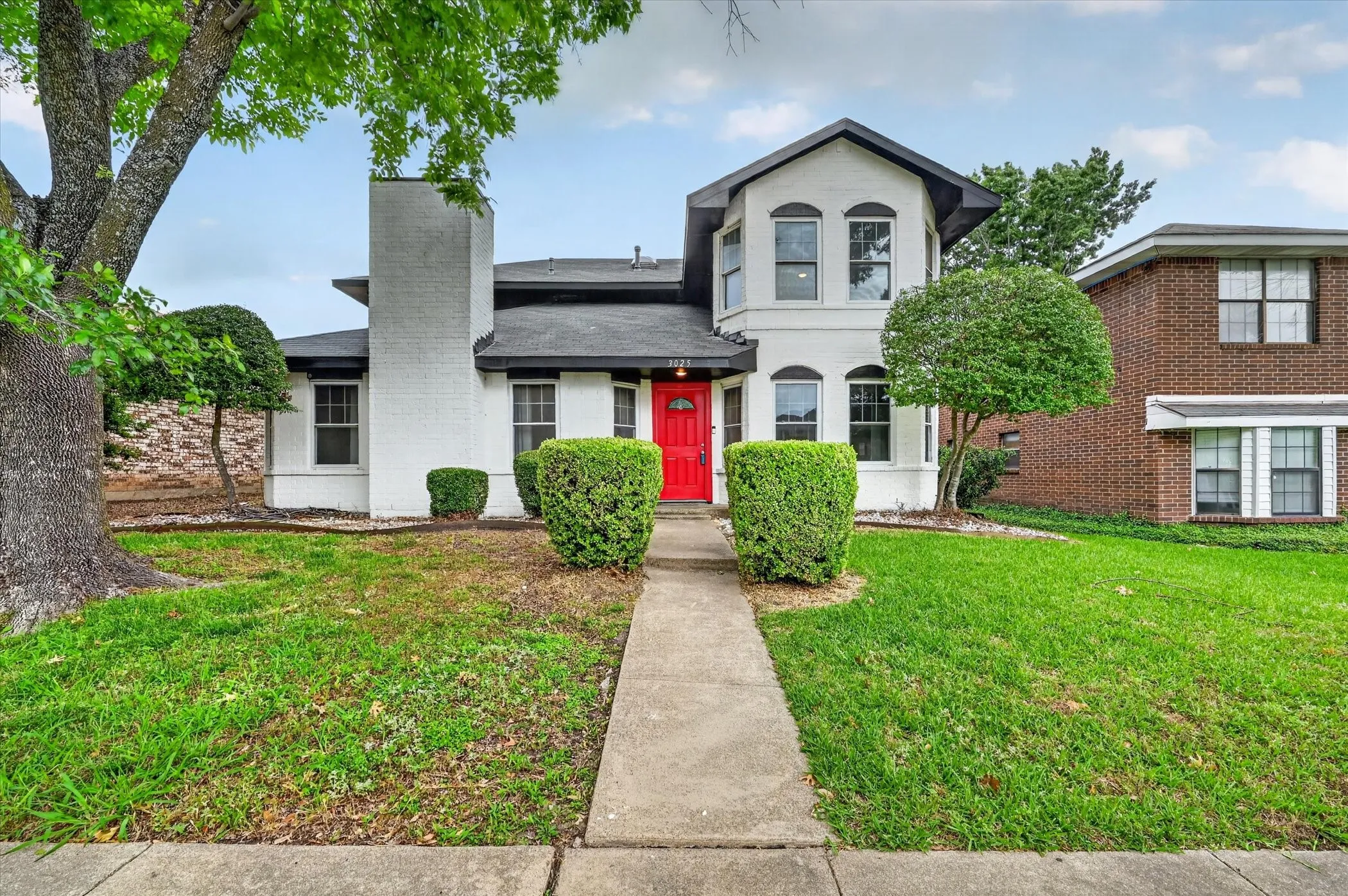 Single Family Residence For Sale in Dallas County , 3025 David Drive, Rowlett, Texas 75088, 4 Bedroom, 2 Bathroom, 2 Garage spaces, 2,176 Sqft, built in 1986, mls#21260607, Real Estate Agent in Rowlett, Homes For Sale in Dallas county, Homes For Sale in Rowlett, Realtor in Rowlett Texas, Real Estate Brokerage Independent Realty Texas, Luminita Cordes Realtor
