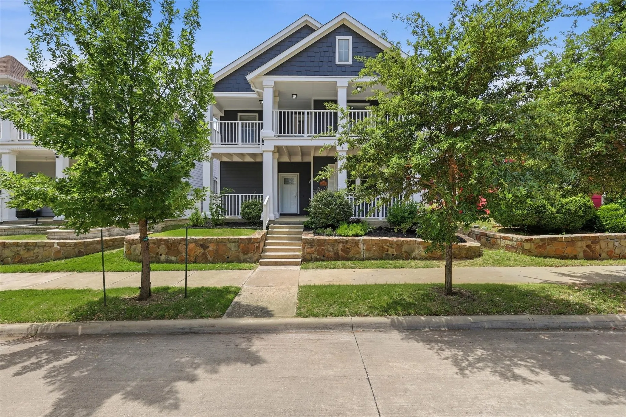 Single Family Residence For Sale in Denton County , 1208 Spanish Moss Drive, Savannah, Texas 76227, 4 Bedroom, 3 Bathroom, 2 Garage spaces, 2,068 Sqft, built in 2005, mls#21276056, Real Estate Agent in Savannah, Homes For Sale in Denton county, Homes For Sale in Savannah, Realtor in Savannah Texas, Real Estate Brokerage Independent Realty Texas, Luminita Cordes Realtor