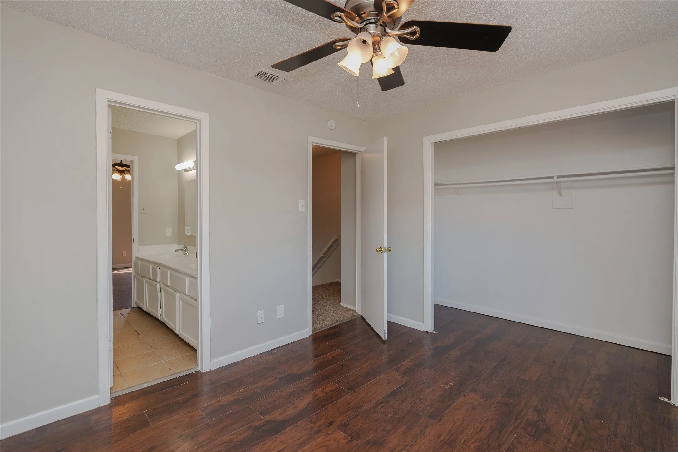 Quadruplex For Sale in Dallas County , 2821 Wimbledon Court, Garland, Texas 75041, 2 Bedroom, 2 Bathroom, Garage spaces, 0 Sqft, built in 1984, mls#21274690, Real Estate Agent in Garland, Homes For Sale in Dallas county, Homes For Sale in Garland, Realtor in Garland Texas, Real Estate Brokerage Independent Realty Texas, Luminita Cordes Realtor