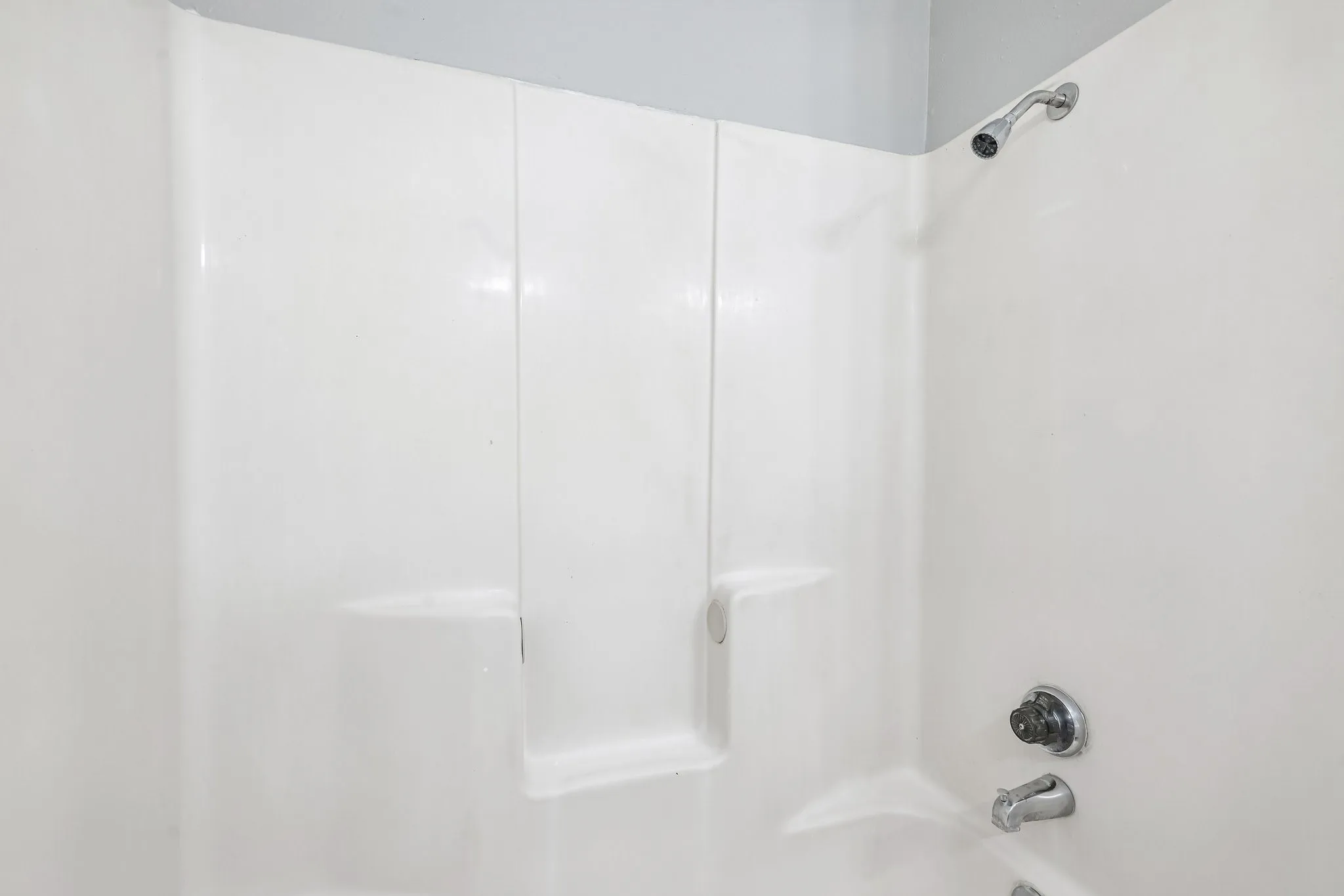 Quadruplex For Sale in Dallas County , 2813 Wimbledon Court, Garland, Texas 75041, 2 Bedroom, 2 Bathroom, Garage spaces, 0 Sqft, built in 1984, mls#21274695, Real Estate Agent in Garland, Homes For Sale in Dallas county, Homes For Sale in Garland, Realtor in Garland Texas, Real Estate Brokerage Independent Realty Texas, Luminita Cordes Realtor