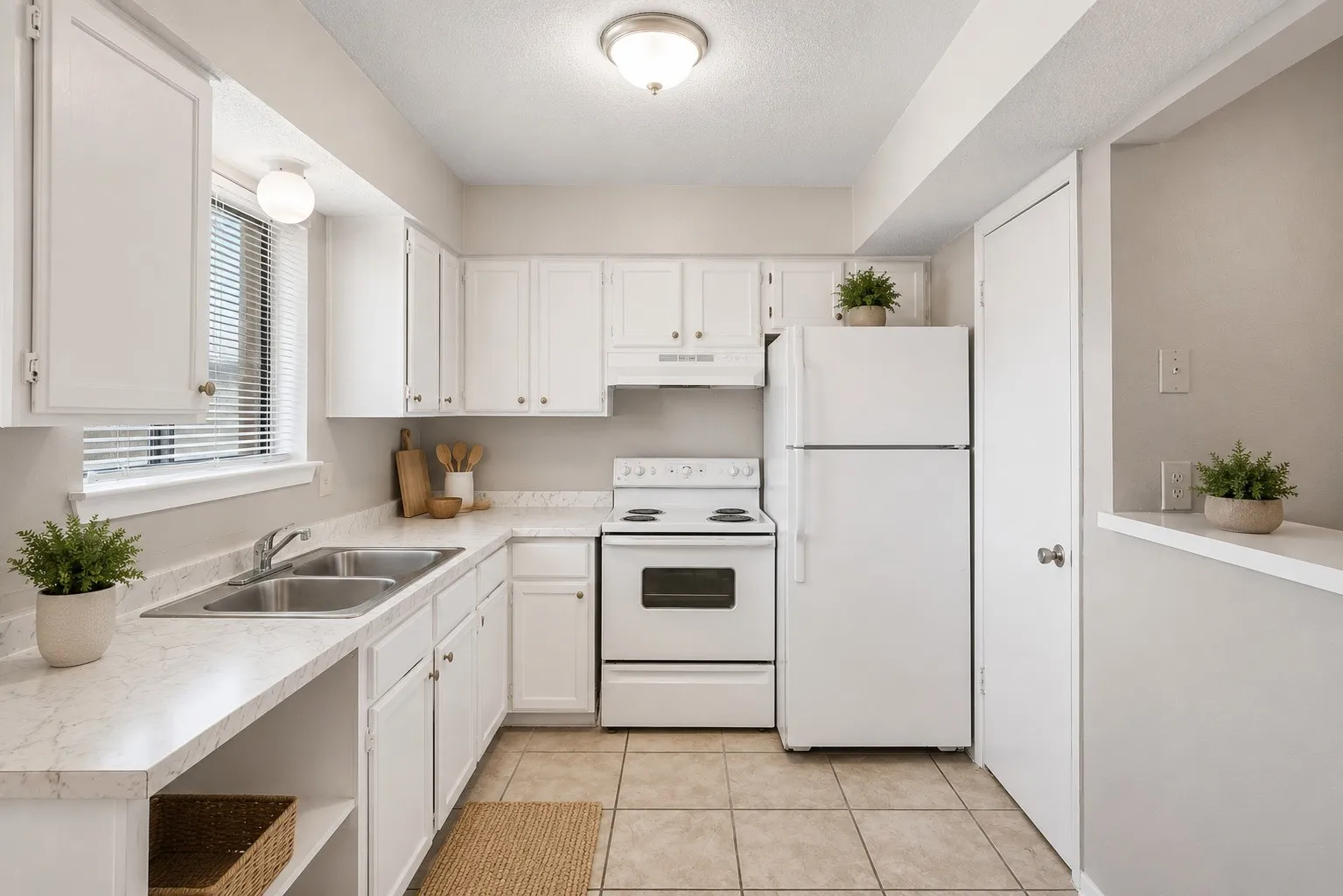Quadruplex For Sale in Dallas County , 2813 Wimbledon Court, Garland, Texas 75041, 2 Bedroom, 2 Bathroom, Garage spaces, 0 Sqft, built in 1984, mls#21274695, Real Estate Agent in Garland, Homes For Sale in Dallas county, Homes For Sale in Garland, Realtor in Garland Texas, Real Estate Brokerage Independent Realty Texas, Luminita Cordes Realtor