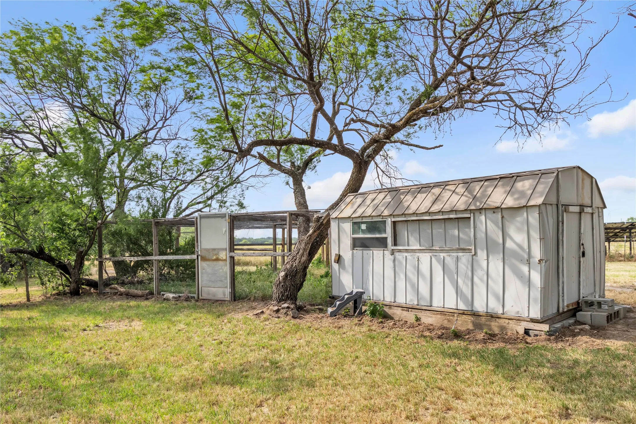 Ranch For Sale in Callahan County , 14175 State Highway 6, Moran, Texas 76464, 0, 0, Garage spaces, 0 Sqft, built in 0, Price $695,600, mls#21273557, Real Estate Agent in Moran, Homes For Sale in Callahan county, Homes For Sale in Moran, Realtor in Moran Texas, Real Estate Brokerage Independent Realty Texas, Luminita Cordes Realtor