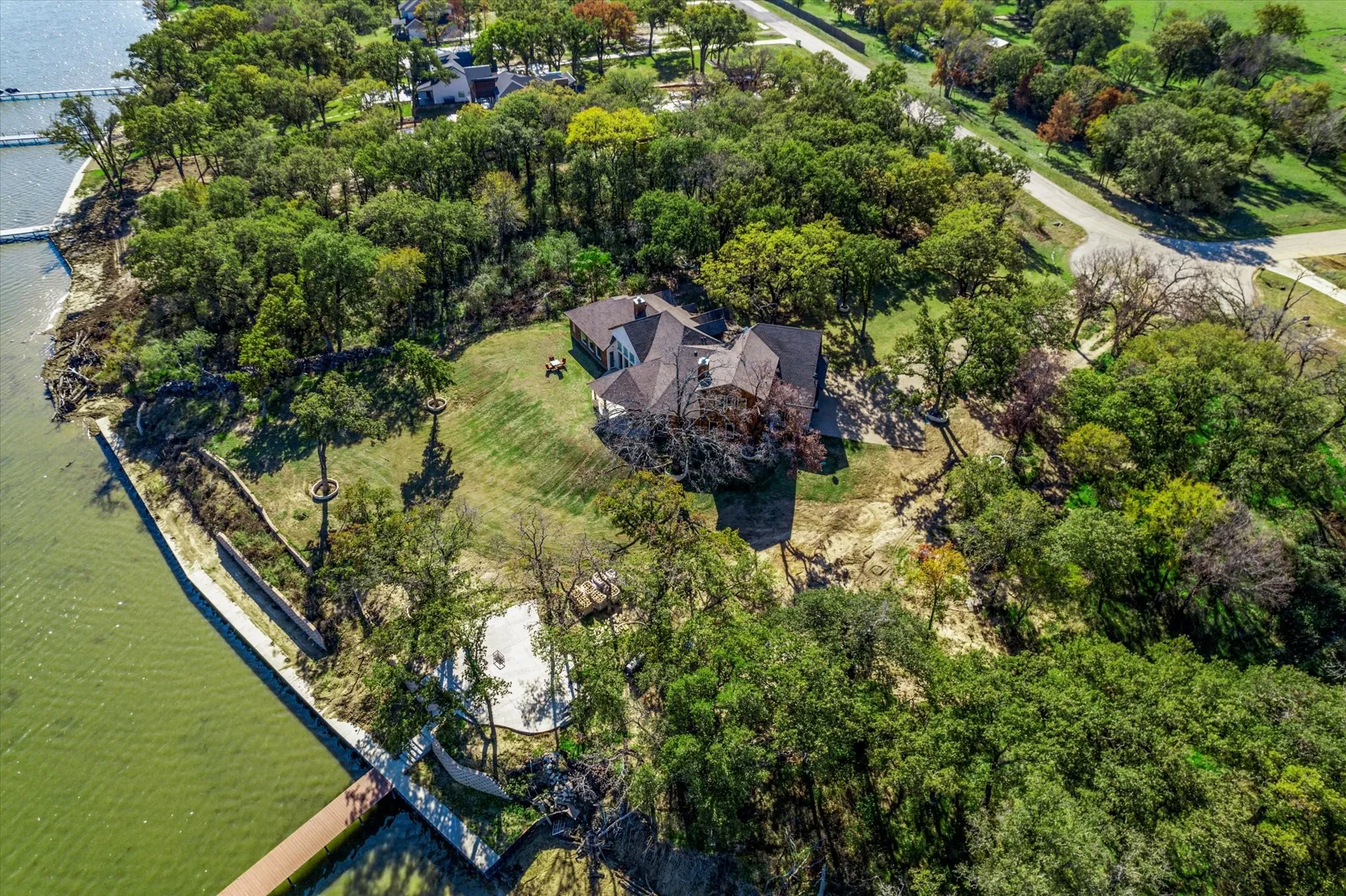 Single Family Residence For Rent in Kaufman County , 8791 Southern Shore Court, Kemp, Texas 75143, 5 Bedroom, 6 Bathroom, 2 Garage spaces, 4,600 Sqft, built in 2020, mls#21276068, Real Estate Agent in Kemp, Homes For Rent in Kaufman county, Homes For Rent in Kemp, Realtor in Kemp Texas, Real Estate Brokerage Independent Realty Texas, Luminita Cordes Realtor