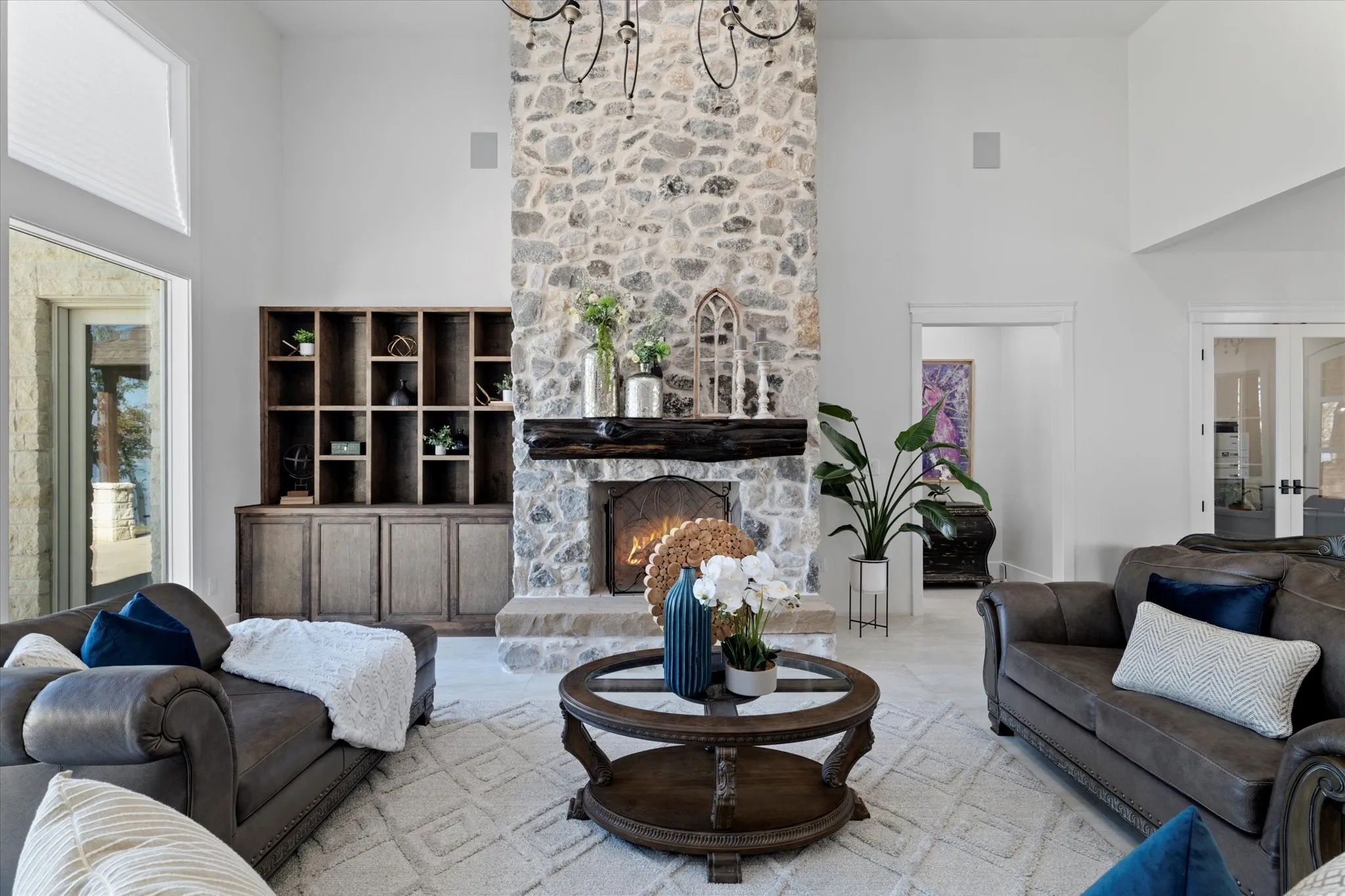 Single Family Residence For Rent in Kaufman County , 8791 Southern Shore Court, Kemp, Texas 75143, 5 Bedroom, 6 Bathroom, 2 Garage spaces, 4,600 Sqft, built in 2020, mls#21276068, Real Estate Agent in Kemp, Homes For Rent in Kaufman county, Homes For Rent in Kemp, Realtor in Kemp Texas, Real Estate Brokerage Independent Realty Texas, Luminita Cordes Realtor