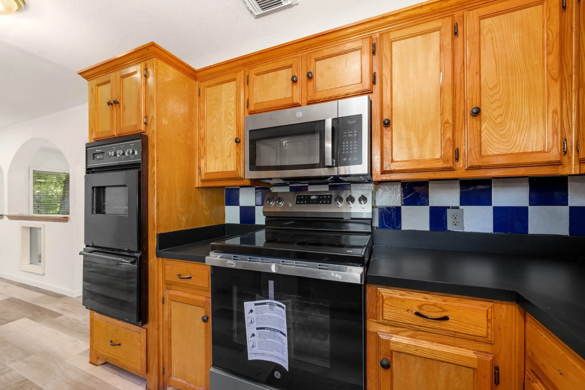 Single Family Residence For Sale in Dallas County , 1623 Fresno Street, Dallas, Texas 75217, 6 Bedroom, 2 Bathroom, Garage spaces, 2,194 Sqft, built in 1954, mls#21268937, Real Estate Agent in Dallas, Homes For Sale in Dallas county, Homes For Sale in Dallas, Realtor in Dallas Texas, Real Estate Brokerage Independent Realty Texas, Luminita Cordes Realtor