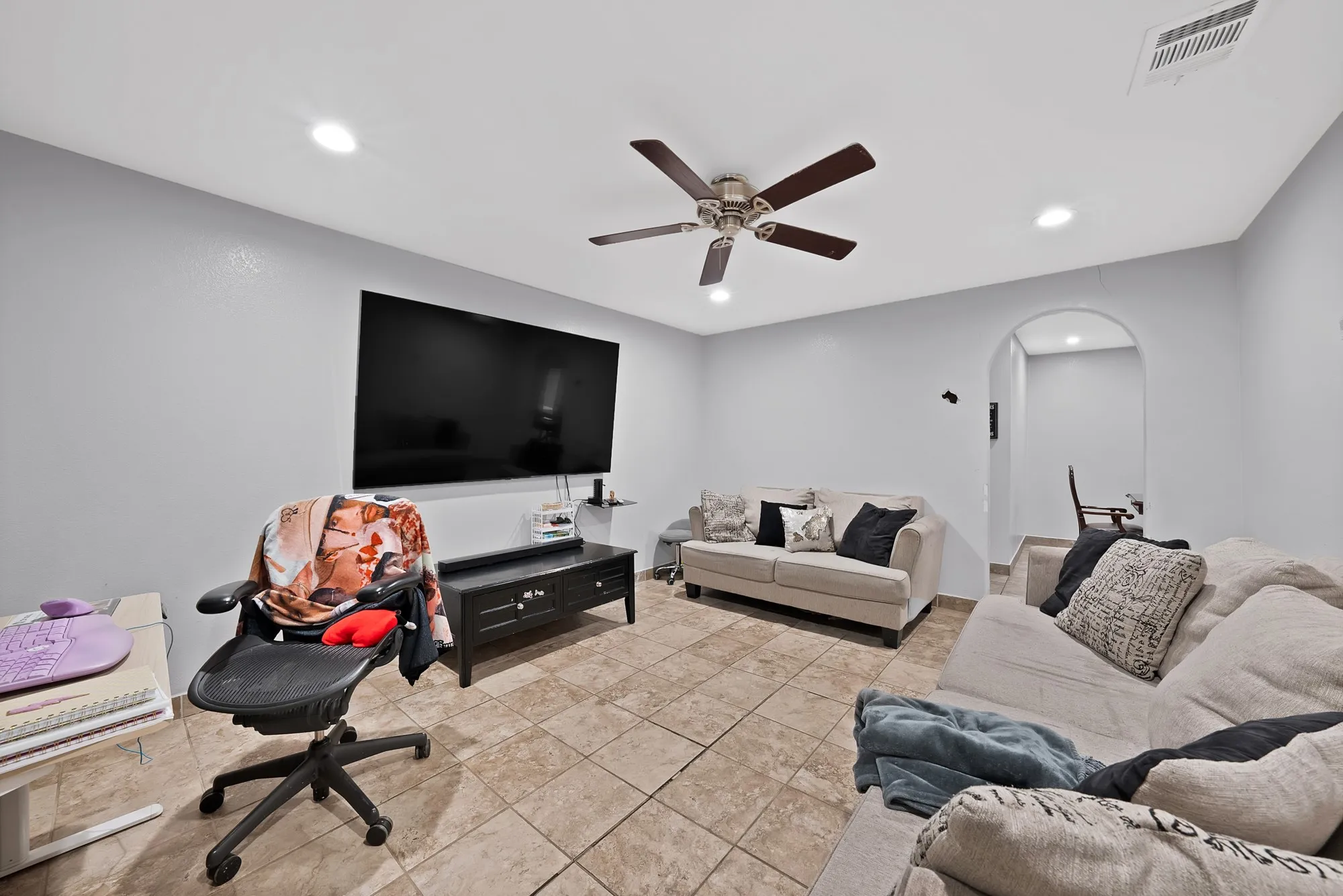 Single Family Residence For Sale in Tarrant County , 2904 Raton Drive, Fort Worth, Texas 76116, 3 Bedroom, 2 Bathroom, 2 Garage spaces, 1,504 Sqft, built in 1961, mls#21276101, Real Estate Agent in Fort Worth, Homes For Sale in Tarrant county, Homes For Sale in Fort Worth, Realtor in Fort Worth Texas, Real Estate Brokerage Independent Realty Texas, Luminita Cordes Realtor