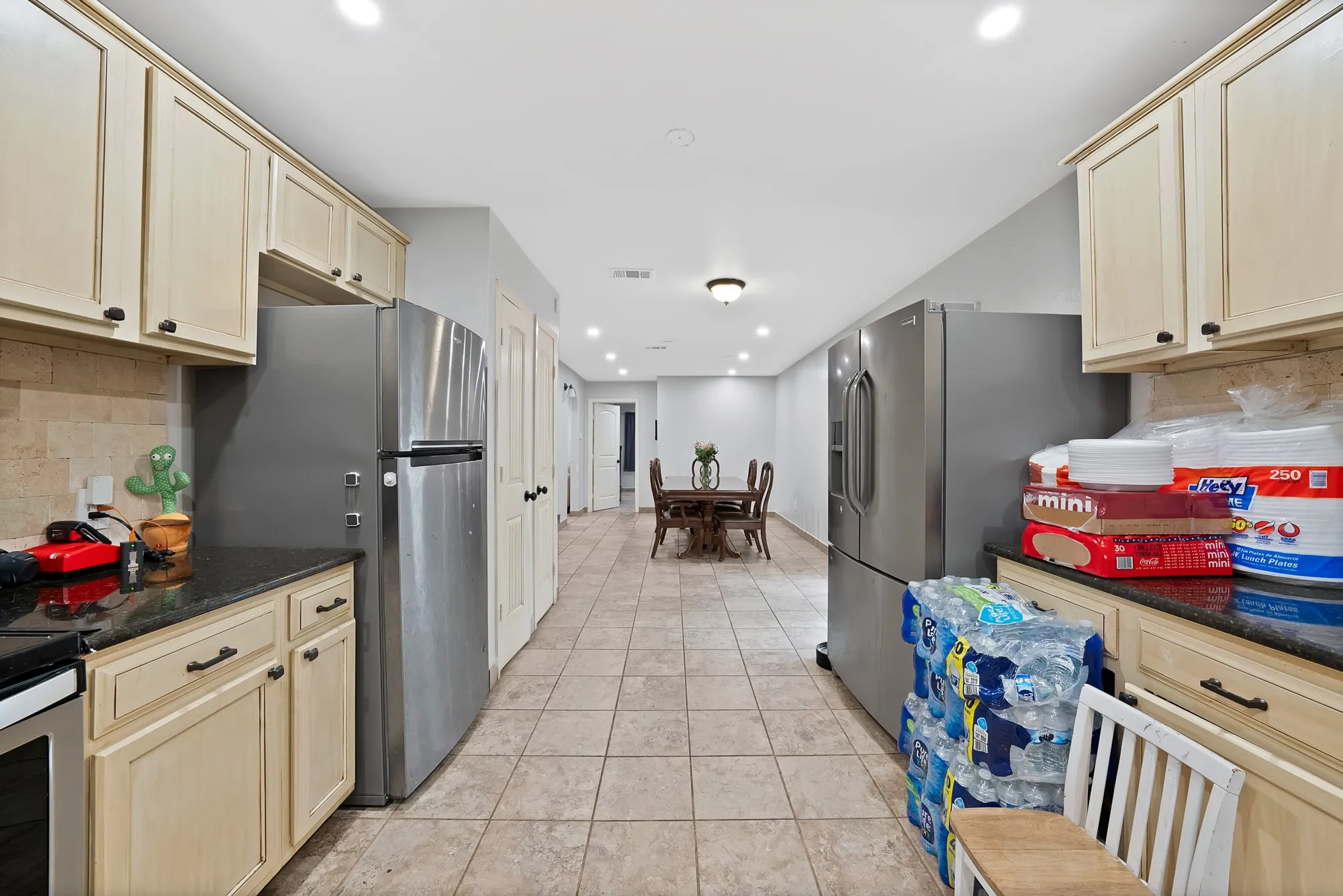 Single Family Residence For Sale in Tarrant County , 2904 Raton Drive, Fort Worth, Texas 76116, 3 Bedroom, 2 Bathroom, 2 Garage spaces, 1,504 Sqft, built in 1961, mls#21276101, Real Estate Agent in Fort Worth, Homes For Sale in Tarrant county, Homes For Sale in Fort Worth, Realtor in Fort Worth Texas, Real Estate Brokerage Independent Realty Texas, Luminita Cordes Realtor