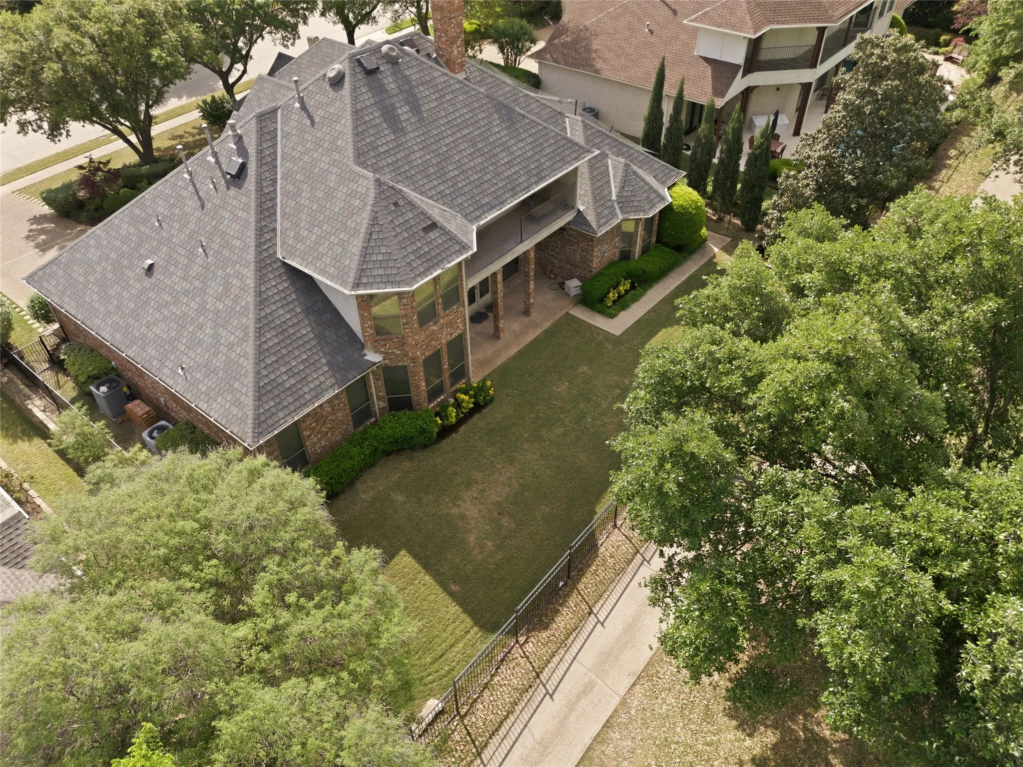 Single Family Residence For Sale in Denton County , 3005 Crooked Stick Drive, Plano, Texas 75093, 3 Bedroom, 4 Bathroom, 2 Garage spaces, 3,248 Sqft, built in 1999, mls#21264539, Real Estate Agent in Plano, Homes For Sale in Denton county, Homes For Sale in Plano, Realtor in Plano Texas, Real Estate Brokerage Independent Realty Texas, Luminita Cordes Realtor