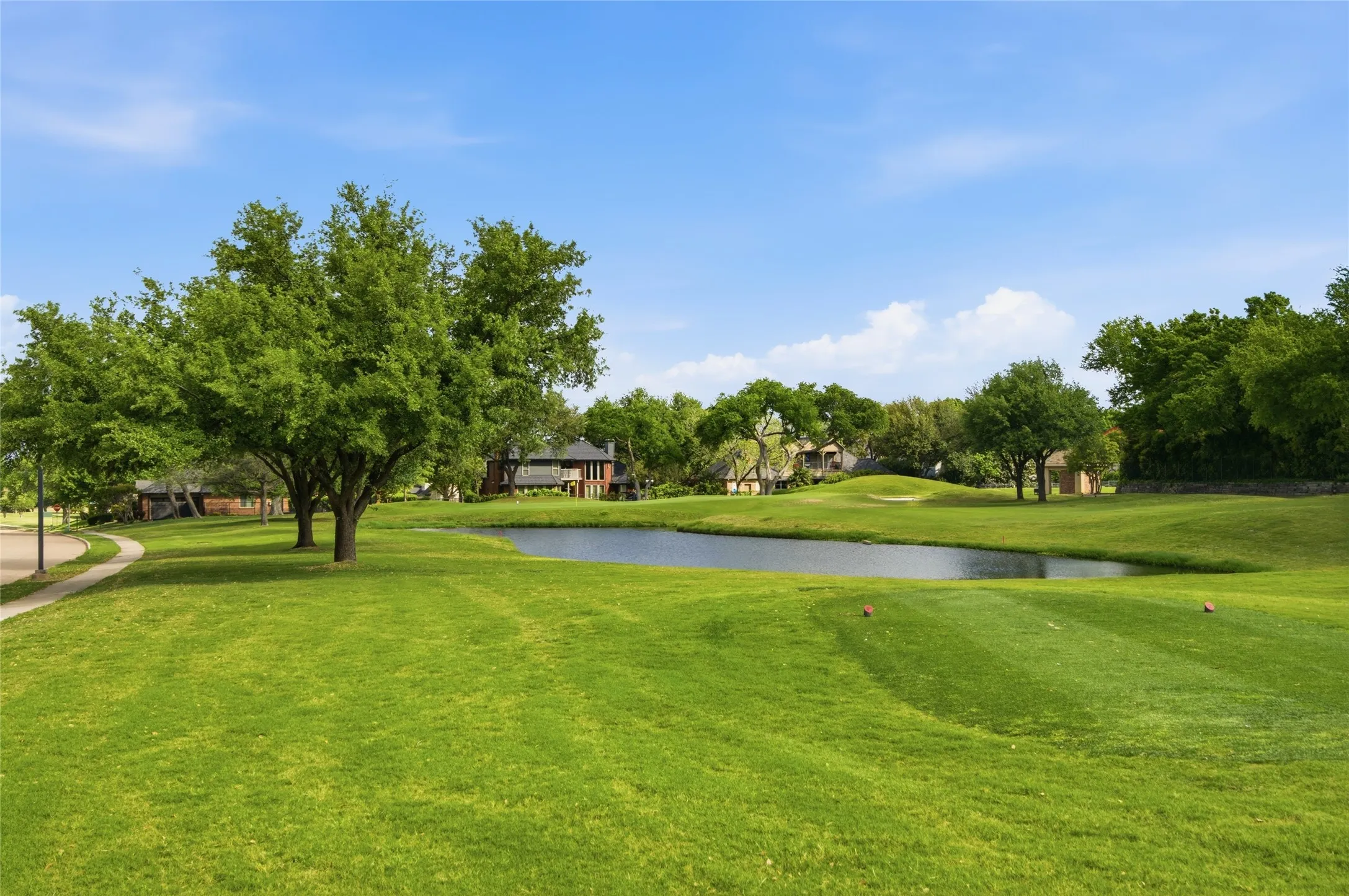 Single Family Residence For Sale in Denton County , 3005 Crooked Stick Drive, Plano, Texas 75093, 3 Bedroom, 4 Bathroom, 2 Garage spaces, 3,248 Sqft, built in 1999, mls#21264539, Real Estate Agent in Plano, Homes For Sale in Denton county, Homes For Sale in Plano, Realtor in Plano Texas, Real Estate Brokerage Independent Realty Texas, Luminita Cordes Realtor