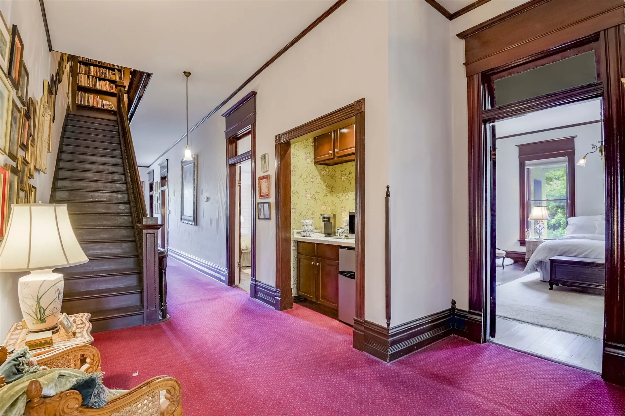 Single Family Residence For Sale in Ellis County , 400 W Denton Street, Ennis, Texas 75119, 5 Bedroom, 5 Bathroom, 1 Garage spaces, 6,966 Sqft, built in 1904, mls#21275950, Real Estate Agent in Ennis, Homes For Sale in Ellis county, Homes For Sale in Ennis, Realtor in Ennis Texas, Real Estate Brokerage Independent Realty Texas, Luminita Cordes Realtor