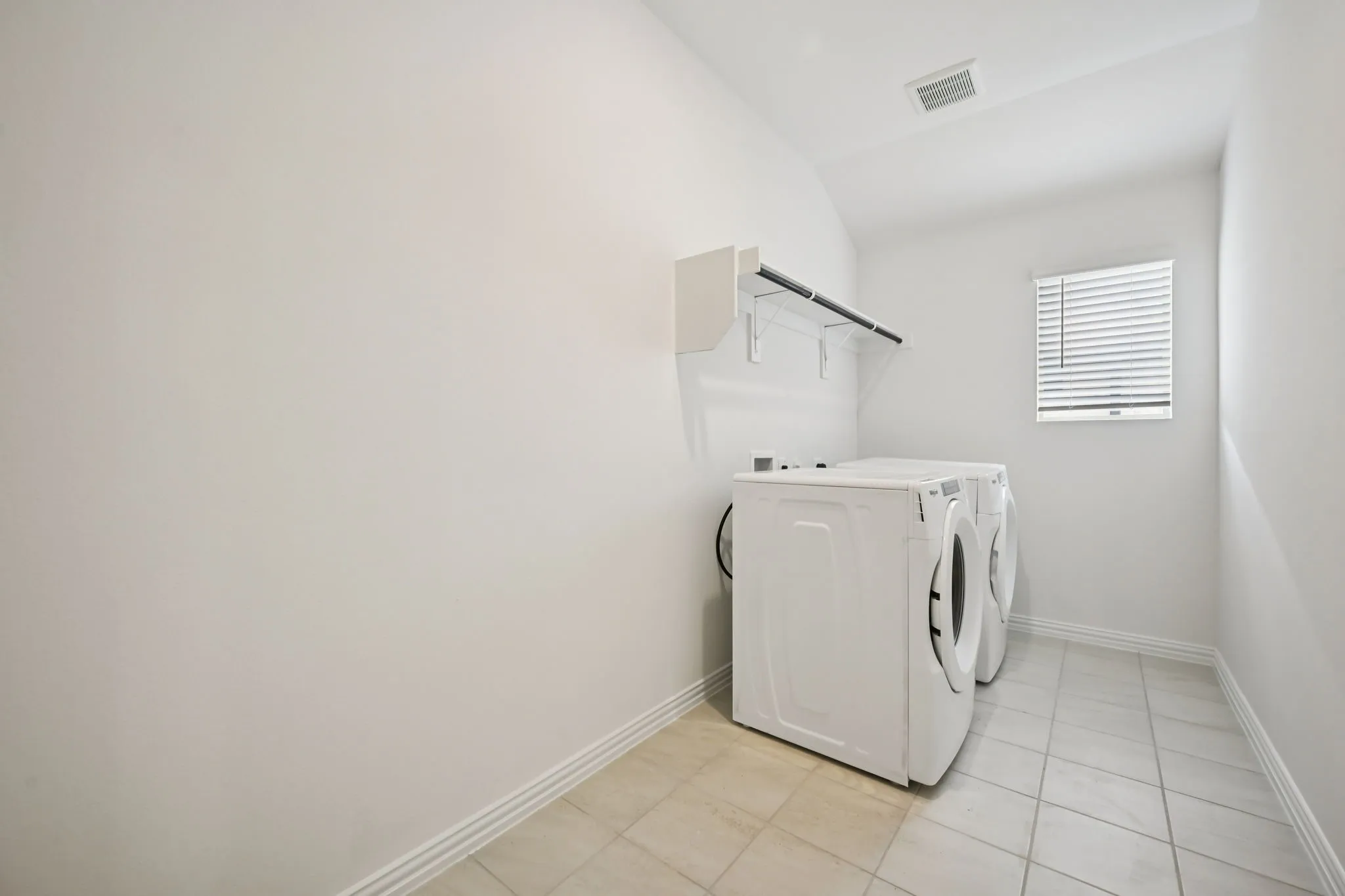 Single Family Residence For Rent in Grayson County , 2231 Rannoch Street, Sherman, Texas 75092, 4 Bedrooms, 3 Bathrooms, 2 Garage spaces, 2,059 Sqft, built in 2026, Price $2,300, mls#21276163, Real Estate Agent in Sherman, Homes For Rent in Grayson county, Homes For Rent in Sherman, Realtor in Sherman Texas, Real Estate Brokerage Independent Realty Texas, Luminita Cordes Realtor