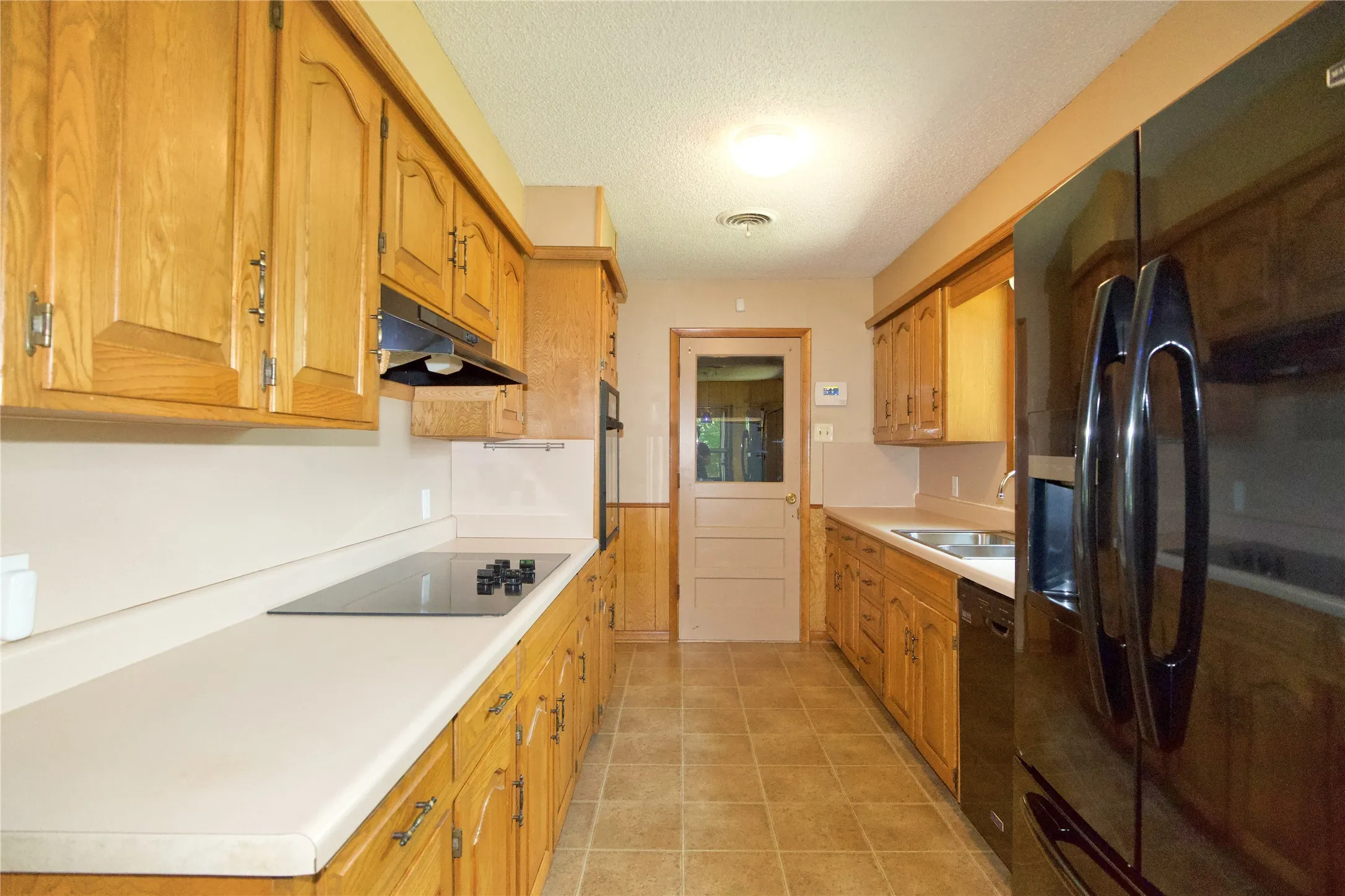 Single Family Residence For Sale in Cooke County , 308 Willow Way, Gainesville, Texas 76240, 3 Bedrooms, 2 Bathrooms, 2 Garage spaces, 1,515 Sqft, built in 1973, Price $199,000, mls#21274341, Real Estate Agent in Gainesville, Homes For Sale in Cooke county, Homes For Sale in Gainesville, Realtor in Gainesville Texas, Real Estate Brokerage Independent Realty Texas, Luminita Cordes Realtor