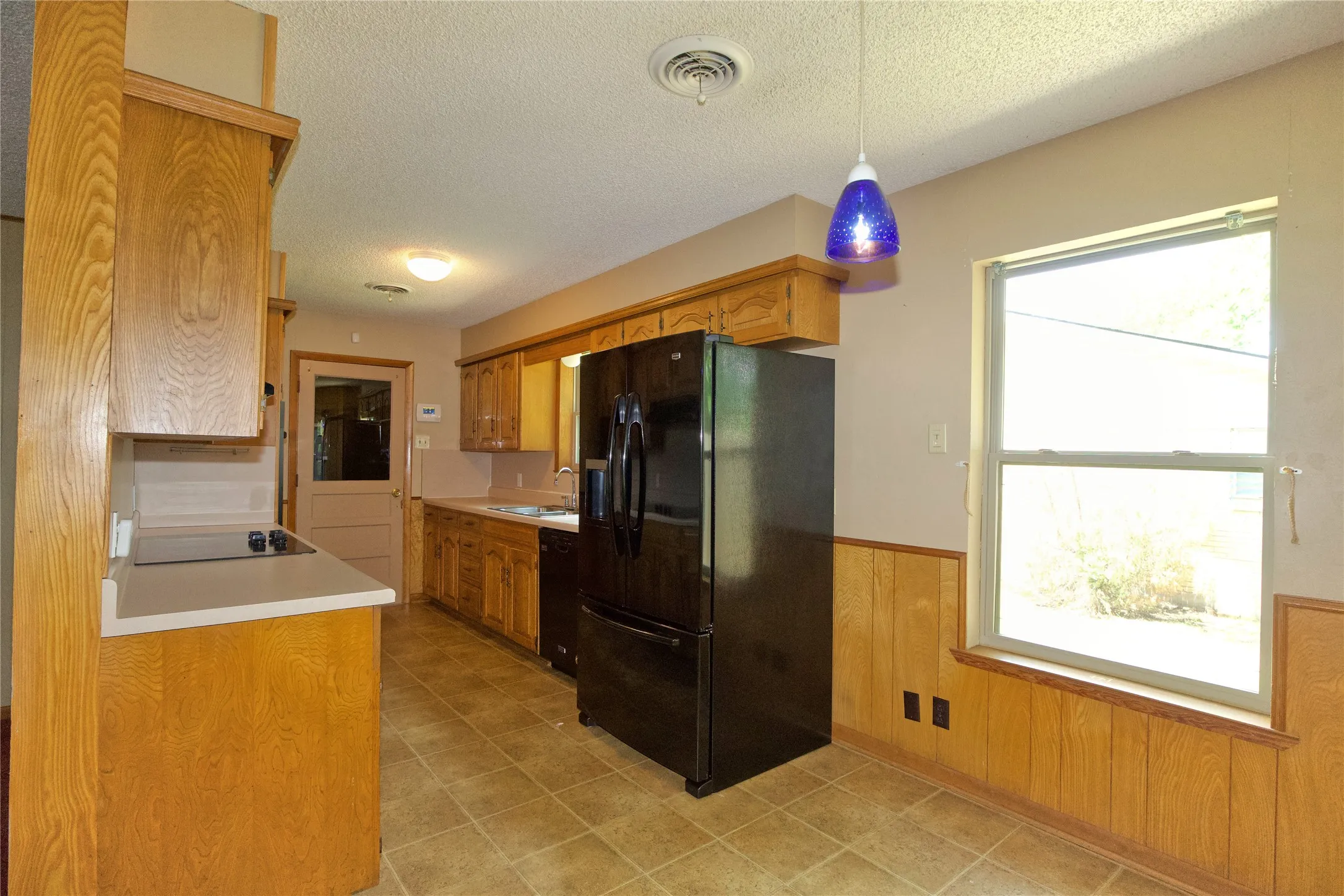 Single Family Residence For Sale in Cooke County , 308 Willow Way, Gainesville, Texas 76240, 3 Bedrooms, 2 Bathrooms, 2 Garage spaces, 1,515 Sqft, built in 1973, Price $199,000, mls#21274341, Real Estate Agent in Gainesville, Homes For Sale in Cooke county, Homes For Sale in Gainesville, Realtor in Gainesville Texas, Real Estate Brokerage Independent Realty Texas, Luminita Cordes Realtor