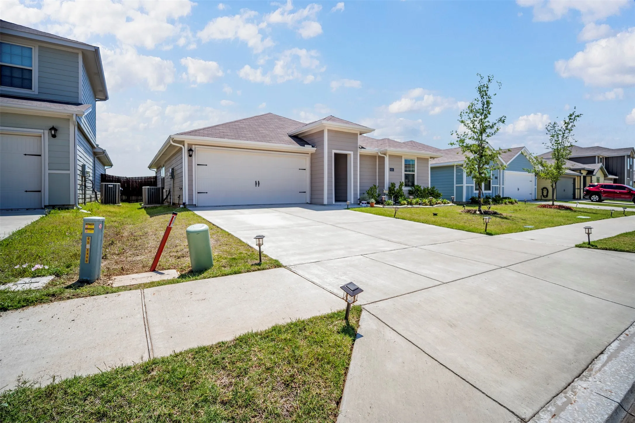 Single Family Residence For Sale in Collin County , 6505 Shoreline Lane, Princeton, Texas 75407, 3 Bedroom, 2 Bathroom, 2 Garage spaces, 1,285 Sqft, built in 2023, mls#21276057, Real Estate Agent in Princeton, Homes For Sale in Collin county, Homes For Sale in Princeton, Realtor in Princeton Texas, Real Estate Brokerage Independent Realty Texas, Luminita Cordes Realtor