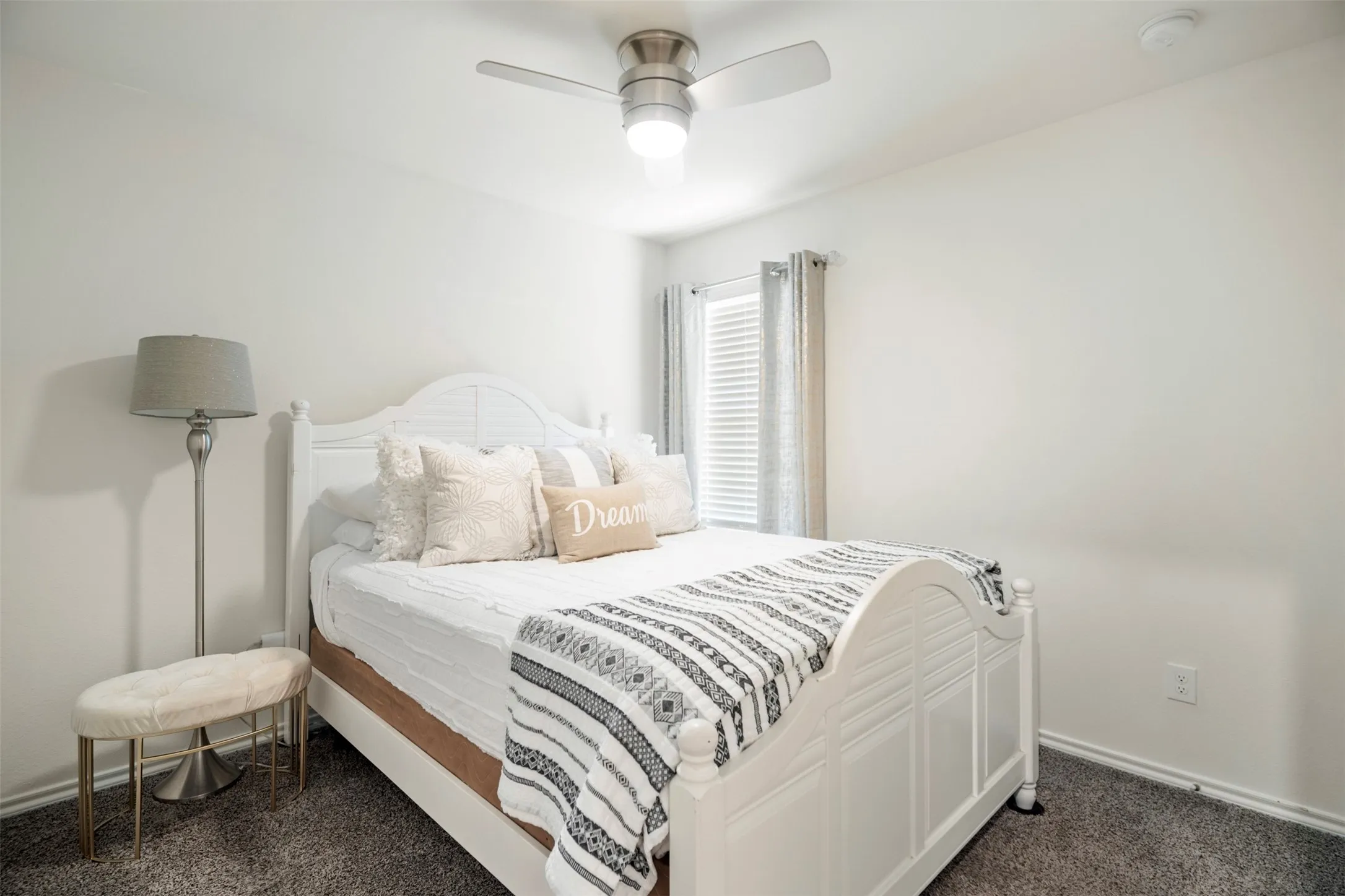 Single Family Residence For Sale in Collin County , 6505 Shoreline Lane, Princeton, Texas 75407, 3 Bedroom, 2 Bathroom, 2 Garage spaces, 1,285 Sqft, built in 2023, mls#21276057, Real Estate Agent in Princeton, Homes For Sale in Collin county, Homes For Sale in Princeton, Realtor in Princeton Texas, Real Estate Brokerage Independent Realty Texas, Luminita Cordes Realtor