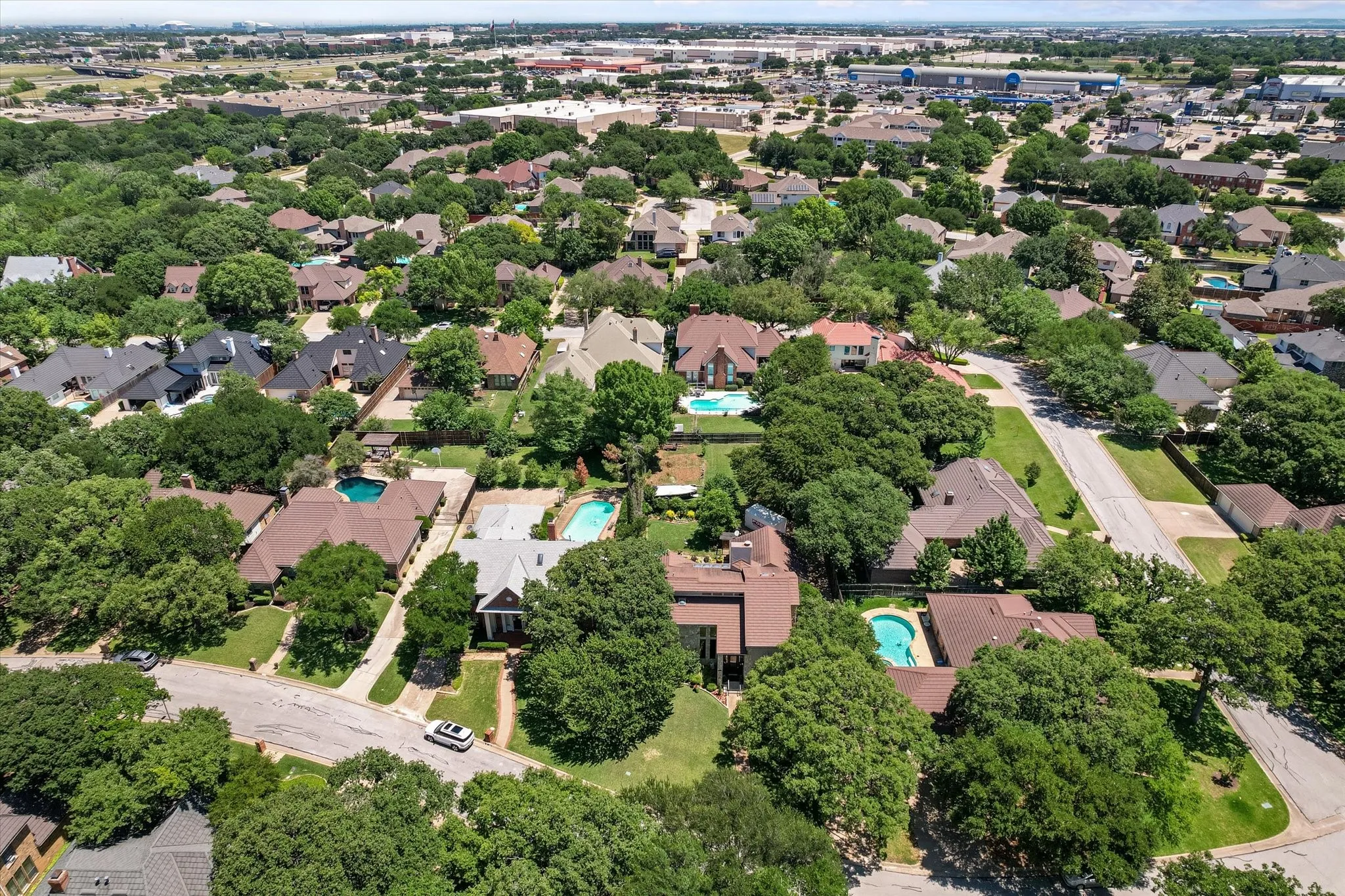 Single Family Residence For Sale in Tarrant County , 4917 Wareham Drive, Arlington, Texas 76017, 4 Bedroom, 4 Bathroom, 2 Garage spaces, 3,048 Sqft, built in 1987, mls#21257887, Real Estate Agent in Arlington, Homes For Sale in Tarrant county, Homes For Sale in Arlington, Realtor in Arlington Texas, Real Estate Brokerage Independent Realty Texas, Luminita Cordes Realtor