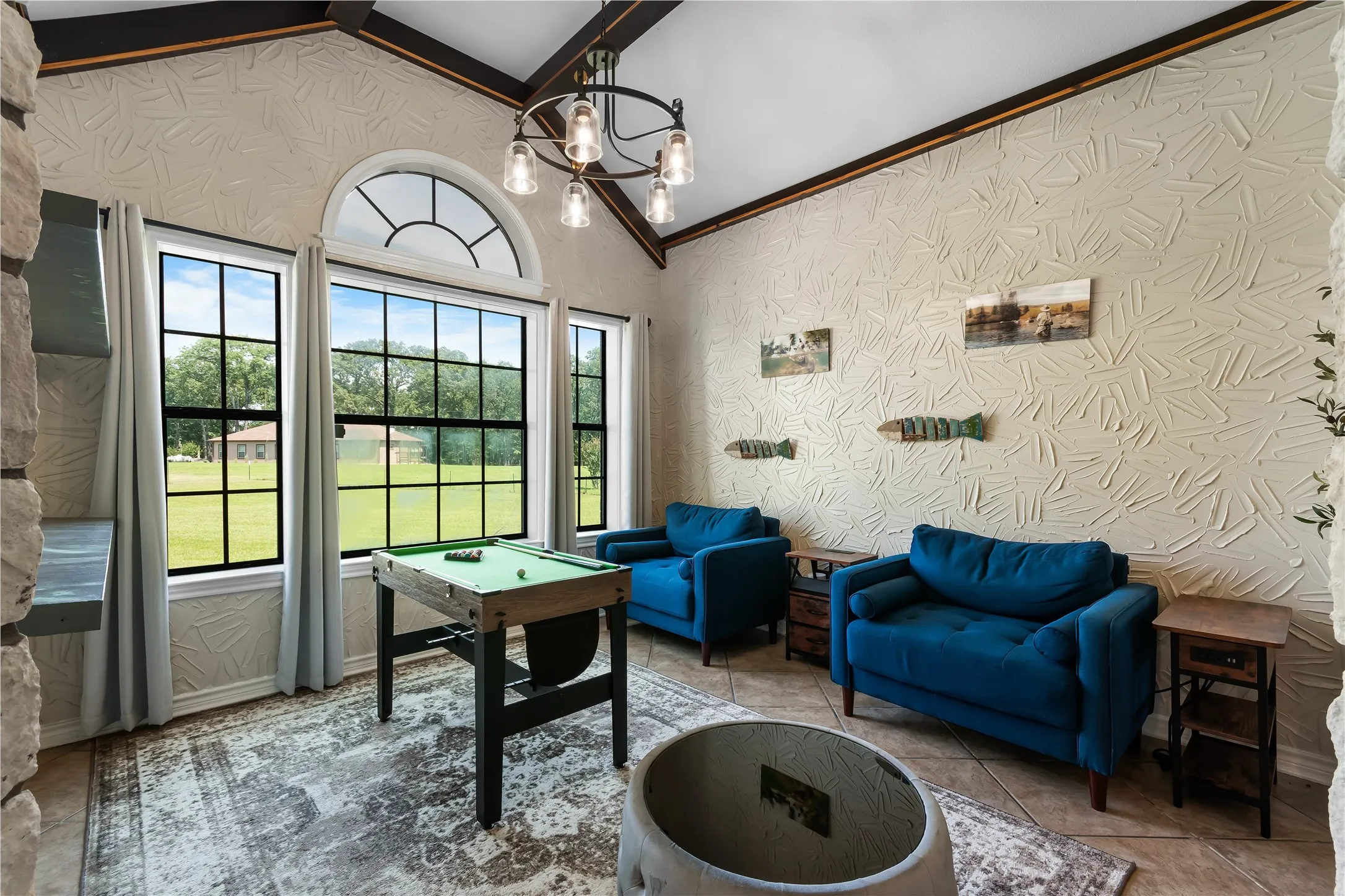 Single Family Residence For Sale in Van Zandt County , 230 Vz County Road 1833, Grand Saline, Texas 75140, 3 Bedroom, 3 Bathroom, 3 Garage spaces, 2,202 Sqft, built in 2008, mls#21260052, Real Estate Agent in Grand Saline, Homes For Sale in Van Zandt county, Homes For Sale in Grand Saline, Realtor in Grand Saline Texas, Real Estate Brokerage Independent Realty Texas, Luminita Cordes Realtor