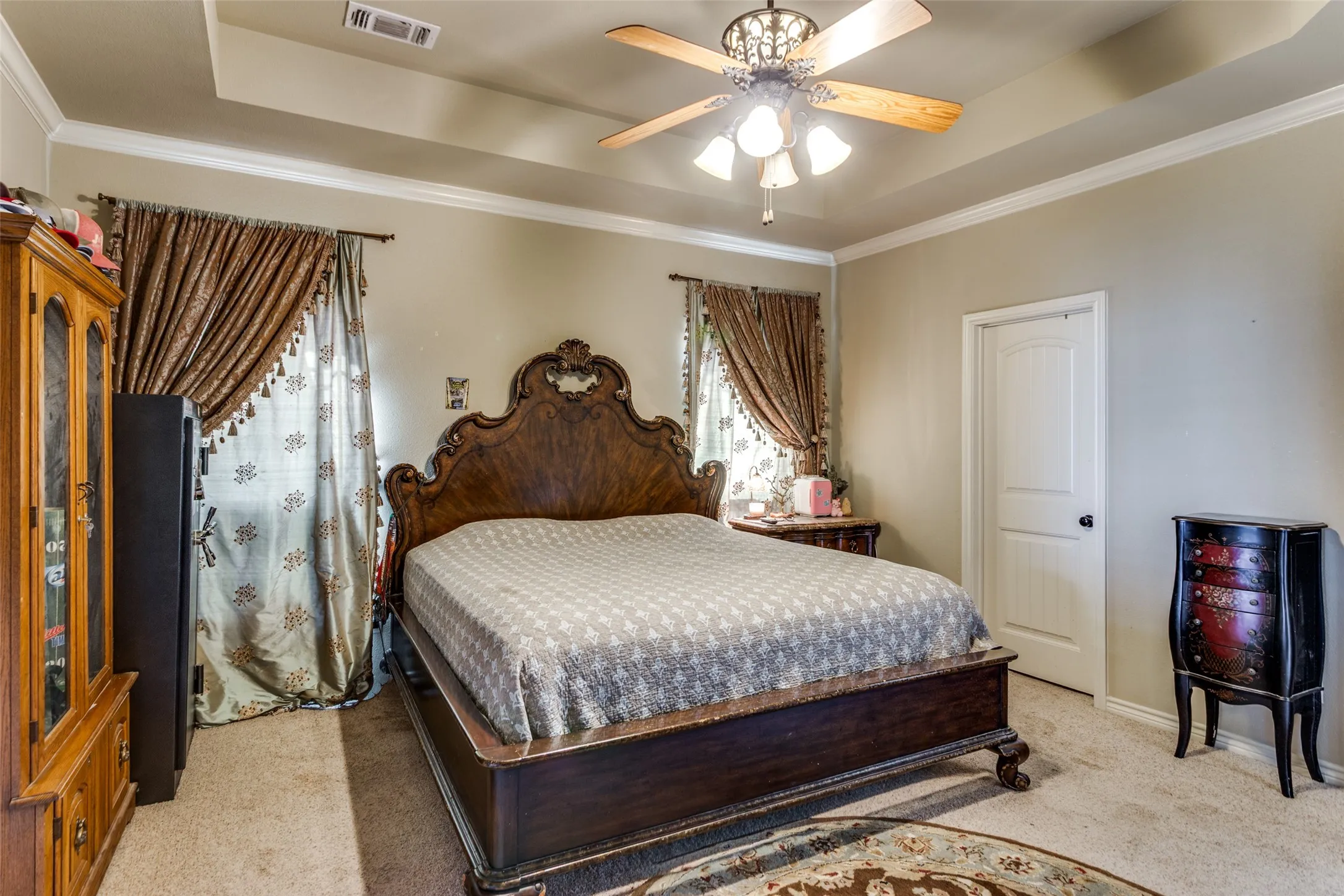 Single Family Residence For Sale in Wise County , 1233 County Road 3550, Paradise, Texas 76073, 4 Bedroom, 3 Bathroom, 2 Garage spaces, 3,030 Sqft, built in 2010, mls#21276178, Real Estate Agent in Paradise, Homes For Sale in Wise county, Homes For Sale in Paradise, Realtor in Paradise Texas, Real Estate Brokerage Independent Realty Texas, Luminita Cordes Realtor