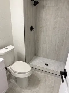 Townhouse For Sale in Dallas County , 4907 Rollingwood Court, Garland, Texas 75043, 3 Bedroom, 2 Bathroom, Garage spaces, 1,235 Sqft, built in 1973, mls#21276173, Real Estate Agent in Garland, Homes For Sale in Dallas county, Homes For Sale in Garland, Realtor in Garland Texas, Real Estate Brokerage Independent Realty Texas, Luminita Cordes Realtor