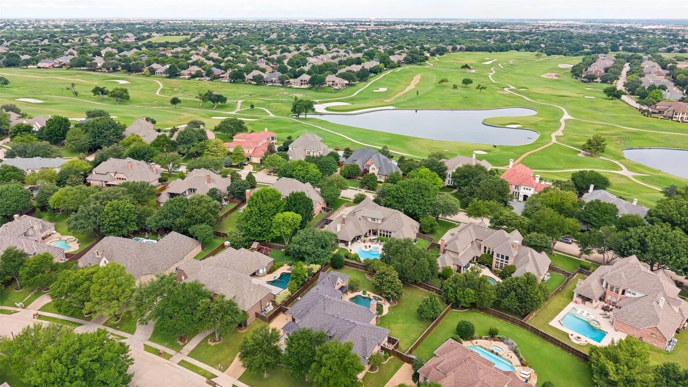 Single Family Residence For Sale in Collin County , 7406 Waterfall Drive, Mc Kinney, Texas 75072, 5 Bedroom, 5 Bathroom, 3 Garage spaces, 4,217 Sqft, built in 2001, Price $1,300,000, mls#21268205, Real Estate Agent in Mc Kinney, Homes For Sale in Collin county, Homes For Sale in Mc Kinney, Realtor in Mc Kinney Texas, Real Estate Brokerage Independent Realty Texas, Luminita Cordes Realtor