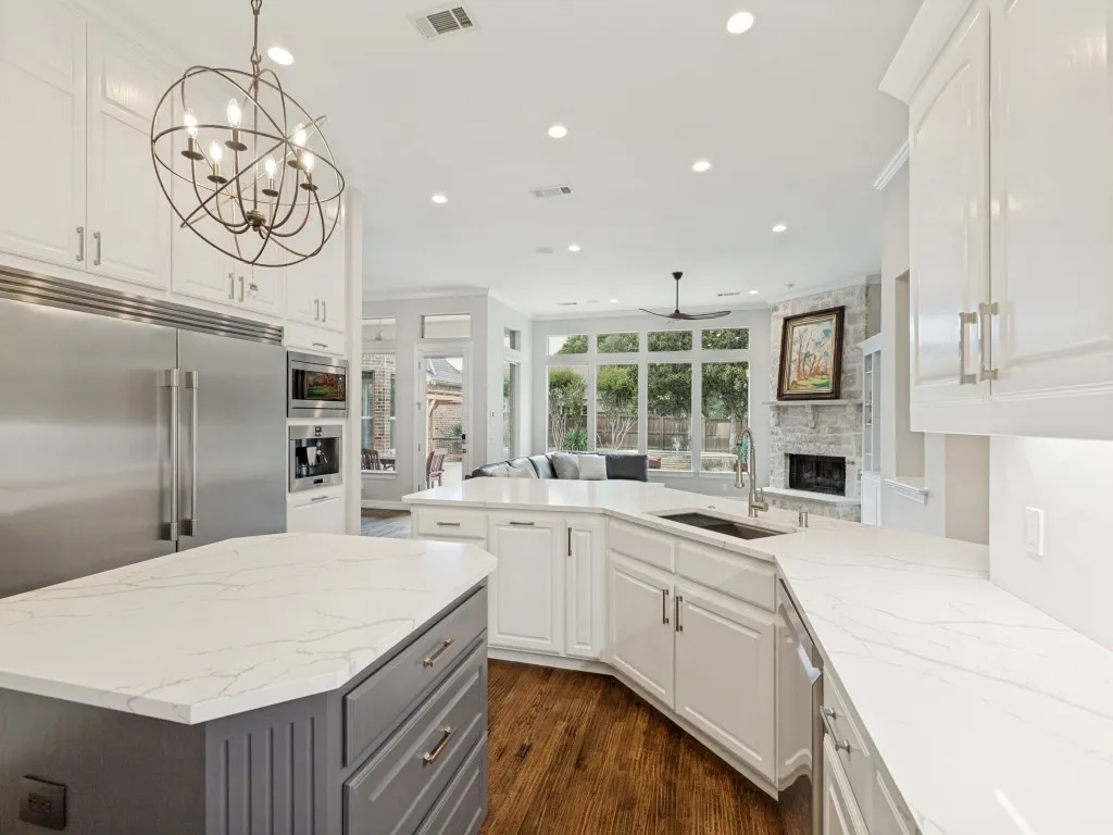 Single Family Residence For Sale in Collin County , 7406 Waterfall Drive, Mc Kinney, Texas 75072, 5 Bedroom, 5 Bathroom, 3 Garage spaces, 4,217 Sqft, built in 2001, Price $1,300,000, mls#21268205, Real Estate Agent in Mc Kinney, Homes For Sale in Collin county, Homes For Sale in Mc Kinney, Realtor in Mc Kinney Texas, Real Estate Brokerage Independent Realty Texas, Luminita Cordes Realtor