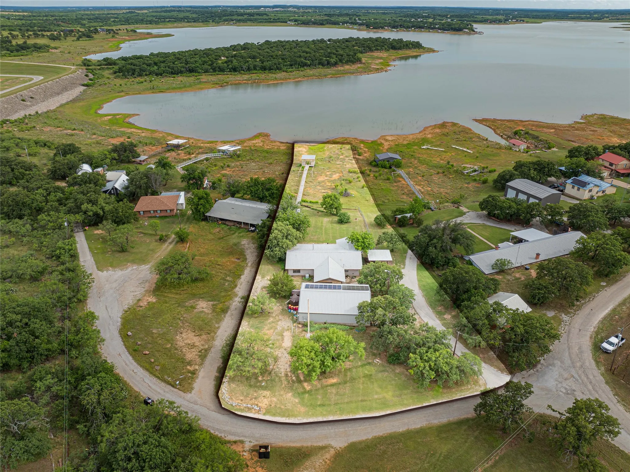 Single Family Residence For Sale in Stephens County , 3267 County Road 320, Breckenridge, Texas 76424, 3 Bedrooms, 2 Bathrooms, 2 Garage spaces, 2,040 Sqft, built in 1980, Price $449,000, mls#21259558, Real Estate Agent in Breckenridge, Homes For Sale in Stephens county, Homes For Sale in Breckenridge, Realtor in Breckenridge Texas, Real Estate Brokerage Independent Realty Texas, Luminita Cordes Realtor