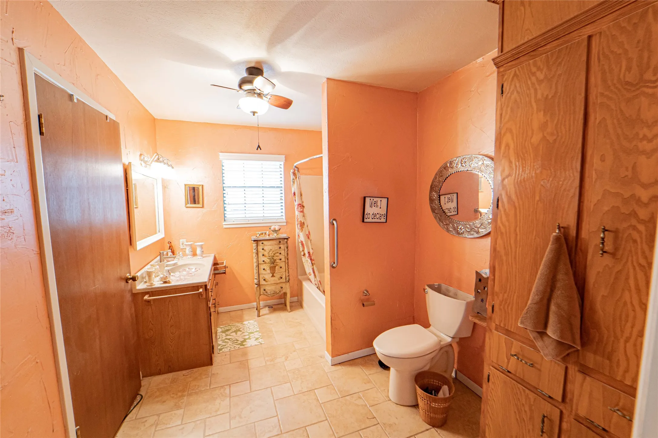 Single Family Residence For Sale in Stephens County , 3267 County Road 320, Breckenridge, Texas 76424, 3 Bedrooms, 2 Bathrooms, 2 Garage spaces, 2,040 Sqft, built in 1980, Price $449,000, mls#21259558, Real Estate Agent in Breckenridge, Homes For Sale in Stephens county, Homes For Sale in Breckenridge, Realtor in Breckenridge Texas, Real Estate Brokerage Independent Realty Texas, Luminita Cordes Realtor