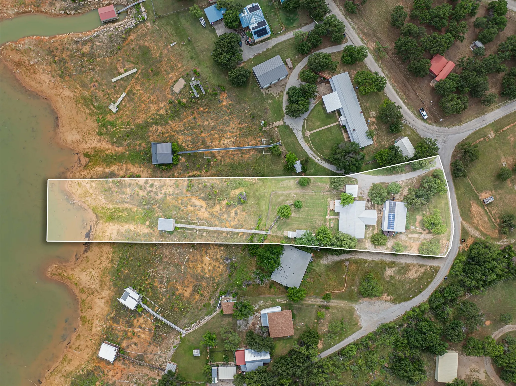 Single Family Residence For Sale in Stephens County , 3267 County Road 320, Breckenridge, Texas 76424, 3 Bedrooms, 2 Bathrooms, 2 Garage spaces, 2,040 Sqft, built in 1980, Price $449,000, mls#21259558, Real Estate Agent in Breckenridge, Homes For Sale in Stephens county, Homes For Sale in Breckenridge, Realtor in Breckenridge Texas, Real Estate Brokerage Independent Realty Texas, Luminita Cordes Realtor