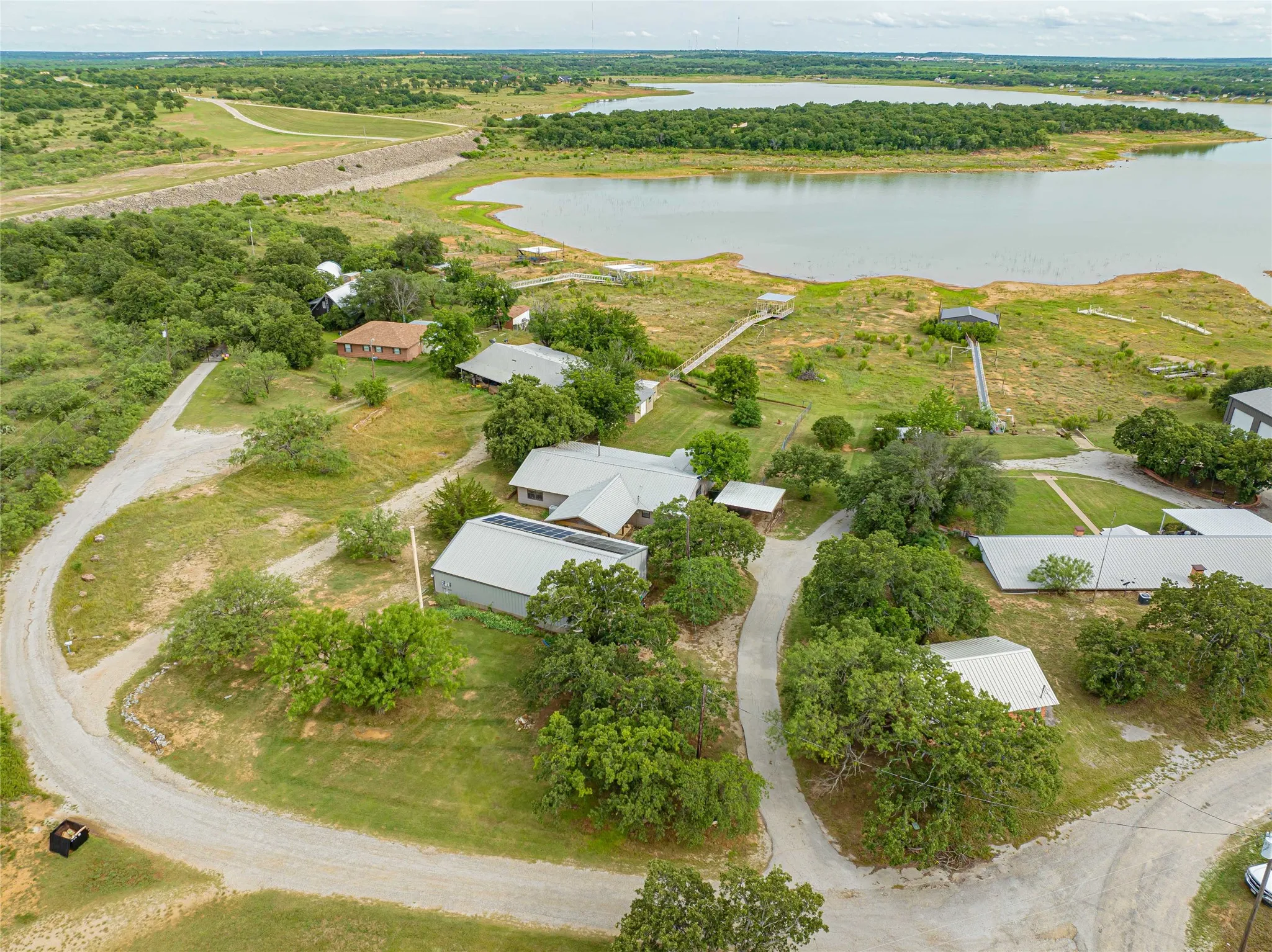 Single Family Residence For Sale in Stephens County , 3267 County Road 320, Breckenridge, Texas 76424, 3 Bedrooms, 2 Bathrooms, 2 Garage spaces, 2,040 Sqft, built in 1980, Price $449,000, mls#21259558, Real Estate Agent in Breckenridge, Homes For Sale in Stephens county, Homes For Sale in Breckenridge, Realtor in Breckenridge Texas, Real Estate Brokerage Independent Realty Texas, Luminita Cordes Realtor