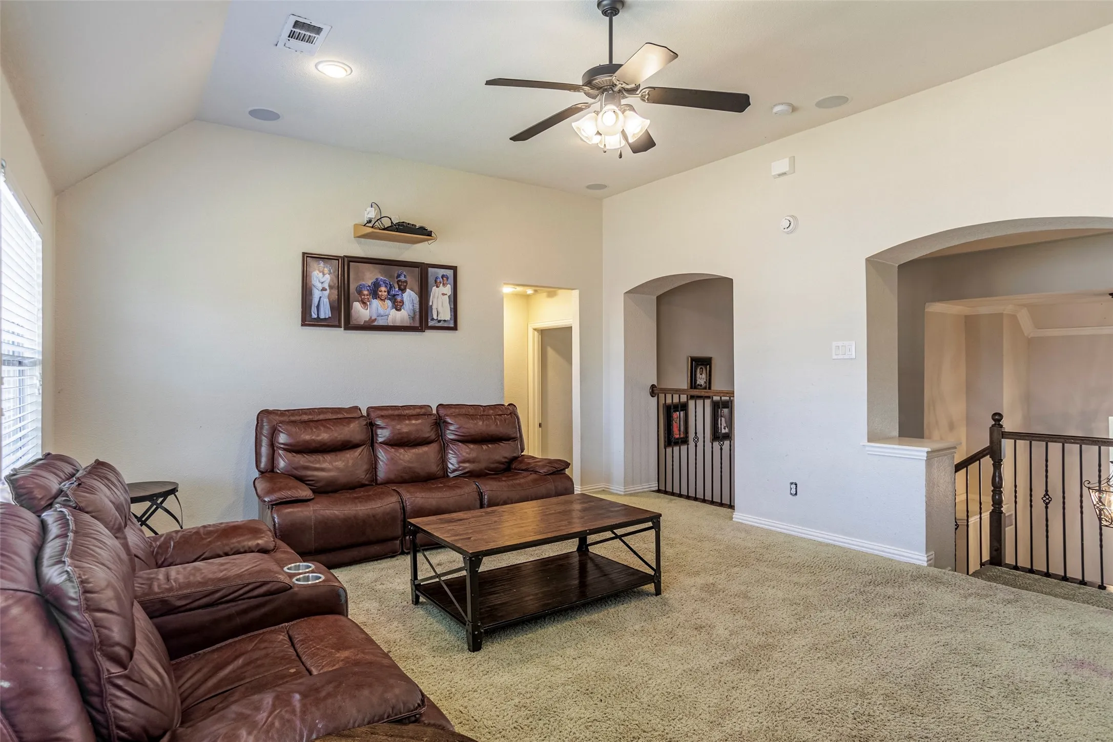 Single Family Residence For Sale in Tarrant County , 3036 Larreta, Grand Prairie, Texas 75054, 4 Bedroom, 4 Bathroom, 2 Garage spaces, 3,169 Sqft, built in 2006, mls#21275519, Real Estate Agent in Grand Prairie, Homes For Sale in Tarrant county, Homes For Sale in Grand Prairie, Realtor in Grand Prairie Texas, Real Estate Brokerage Independent Realty Texas, Luminita Cordes Realtor