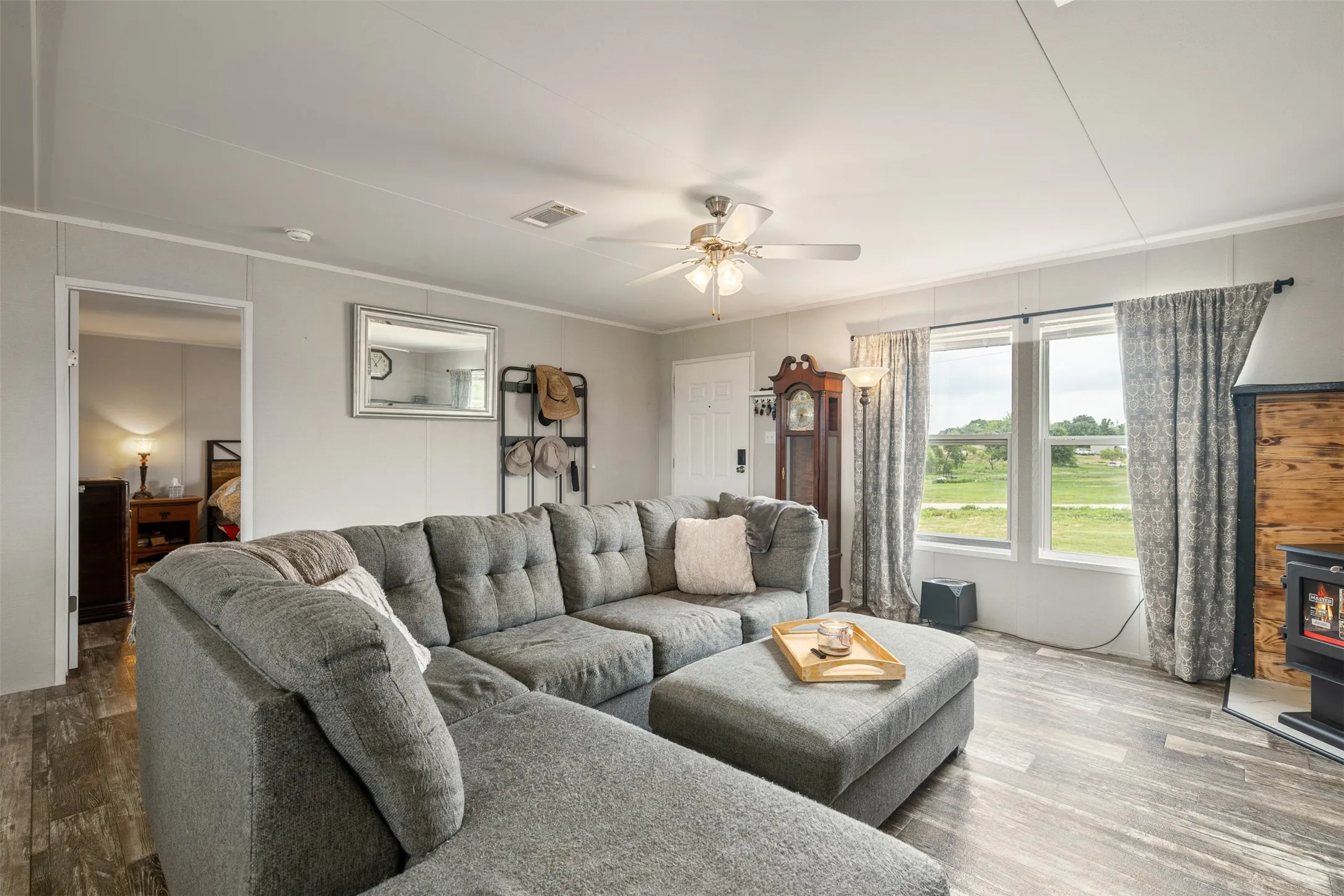 Manufactured Home For Sale in Wise County , 141 Kid Road, Boyd, Texas 76023, 4 Bedrooms, 2 Bathrooms, 2 Garage spaces, 2,176 Sqft, built in 2023, Price $425,000, mls#21168116, Real Estate Agent in Boyd, Homes For Sale in Wise county, Homes For Sale in Boyd, Realtor in Boyd Texas, Real Estate Brokerage Independent Realty Texas, Luminita Cordes Realtor